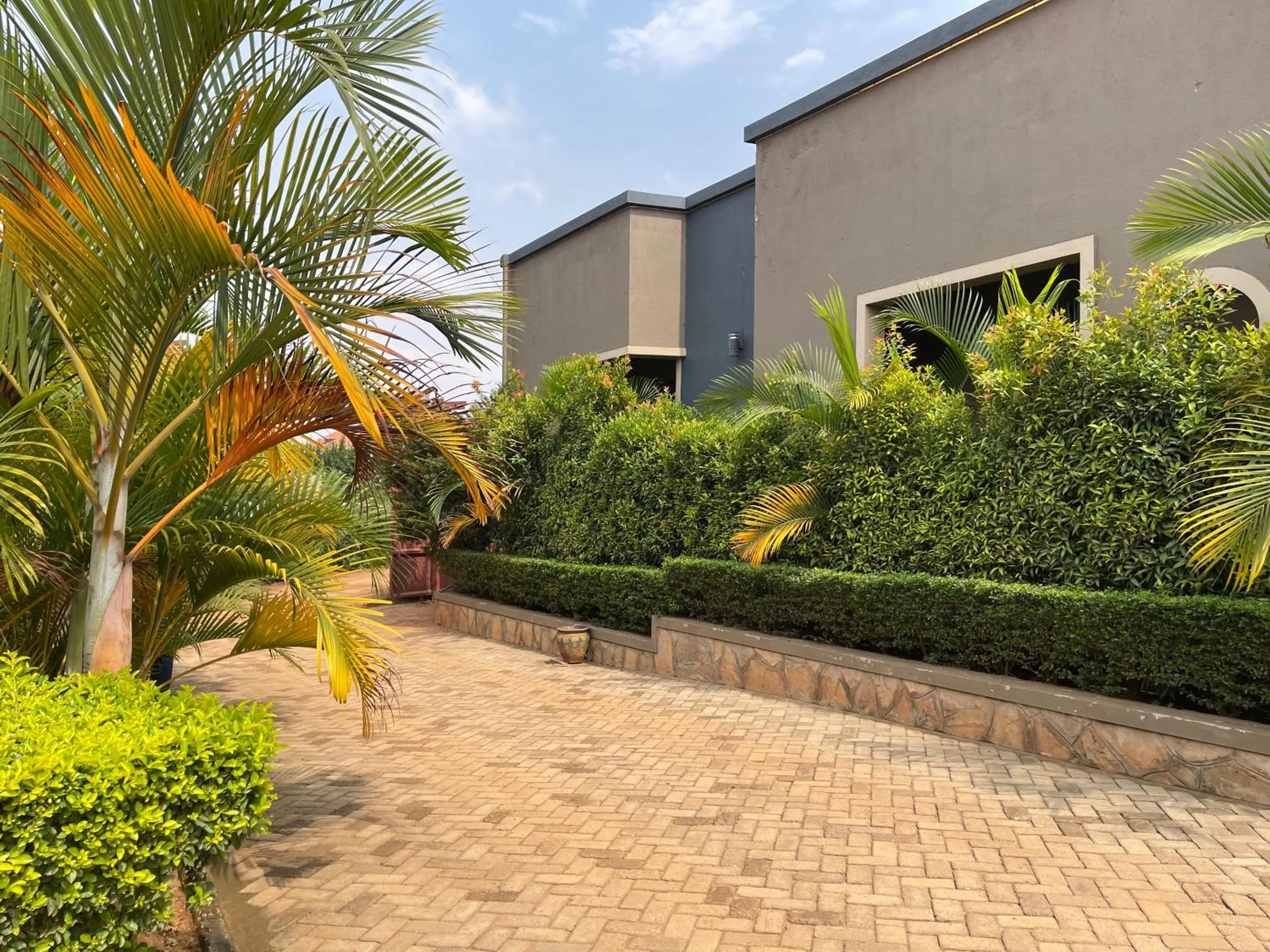 Property building in Ashleys Hotel