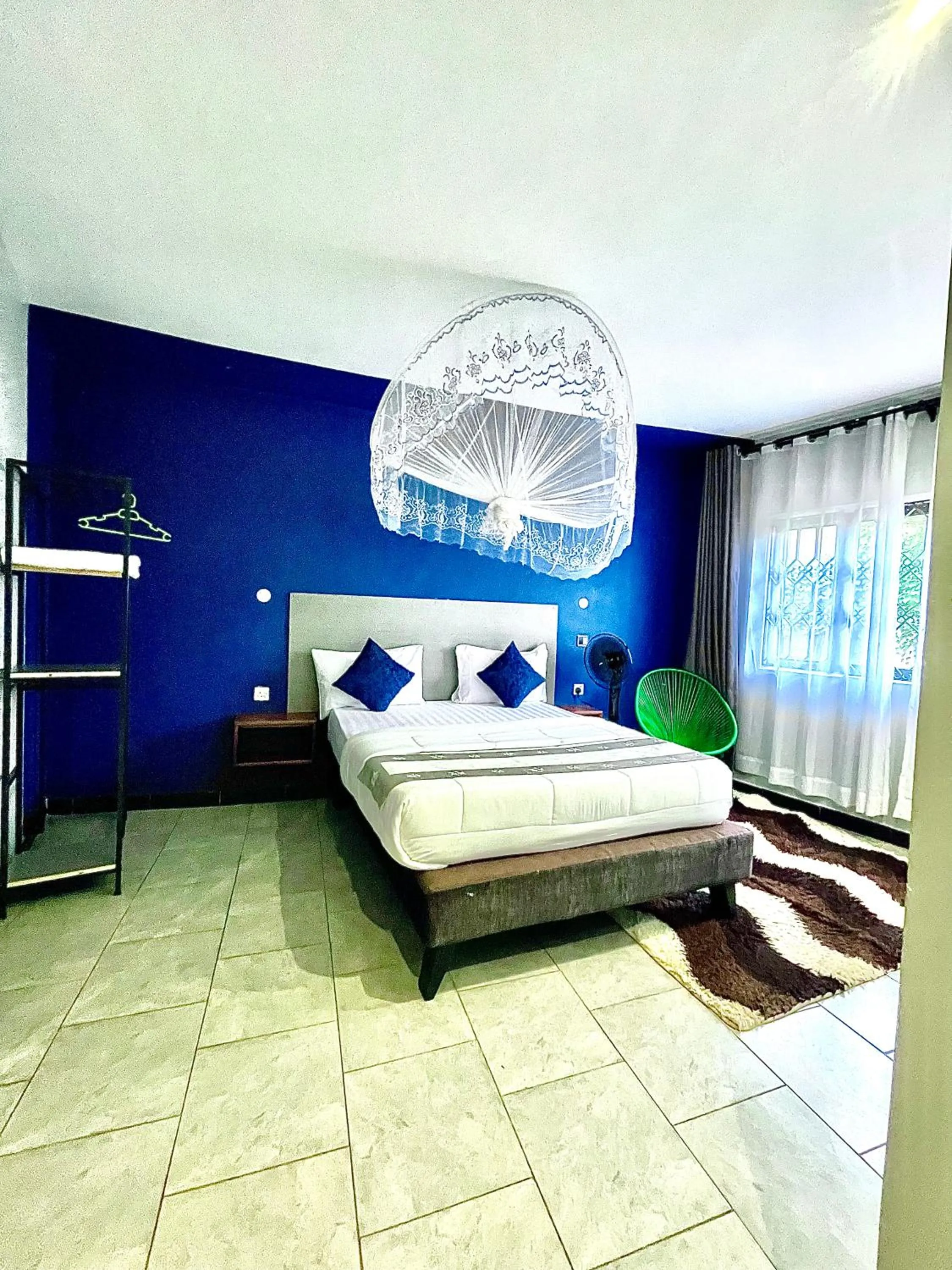 Bed in Ashleys Hotel