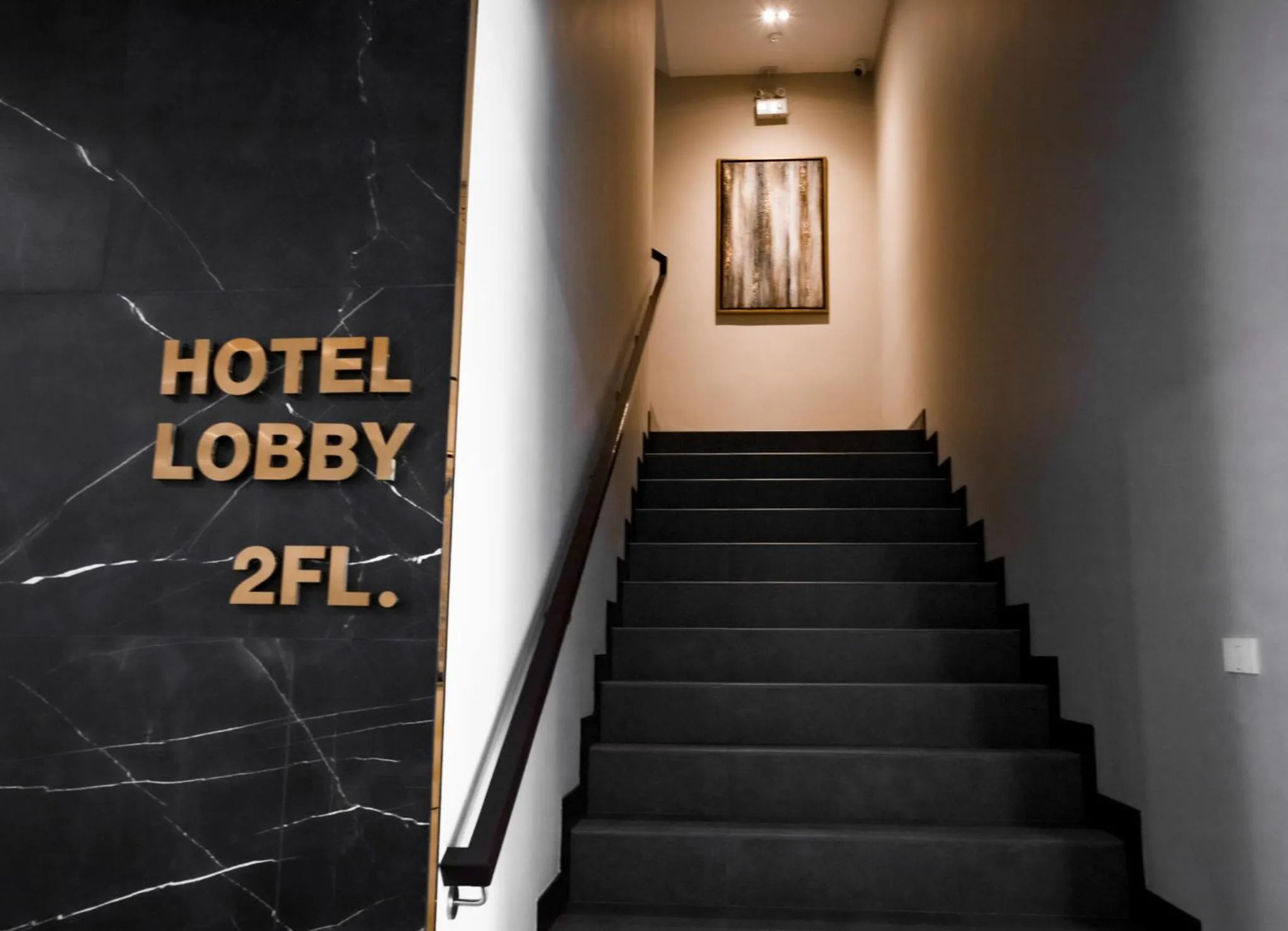 elevator in SAM E Hotel Bangkok Sathorn