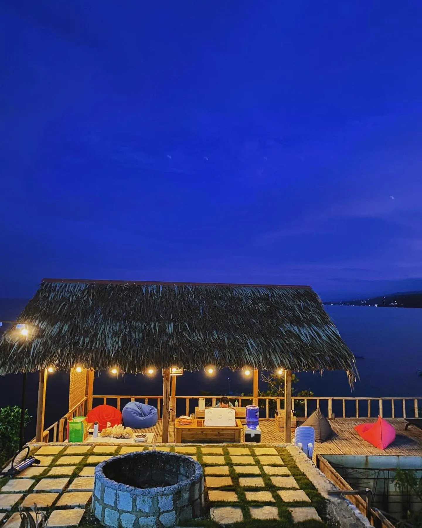Night in Casay Beach Huts by HiveRooms