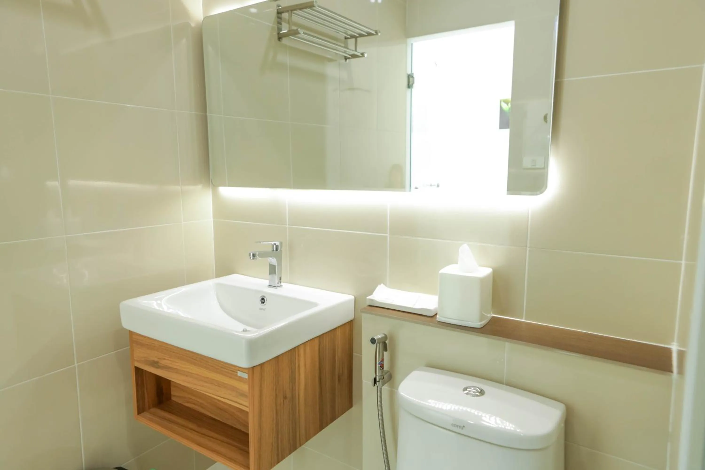 Bathroom in S1 Trang Hotel