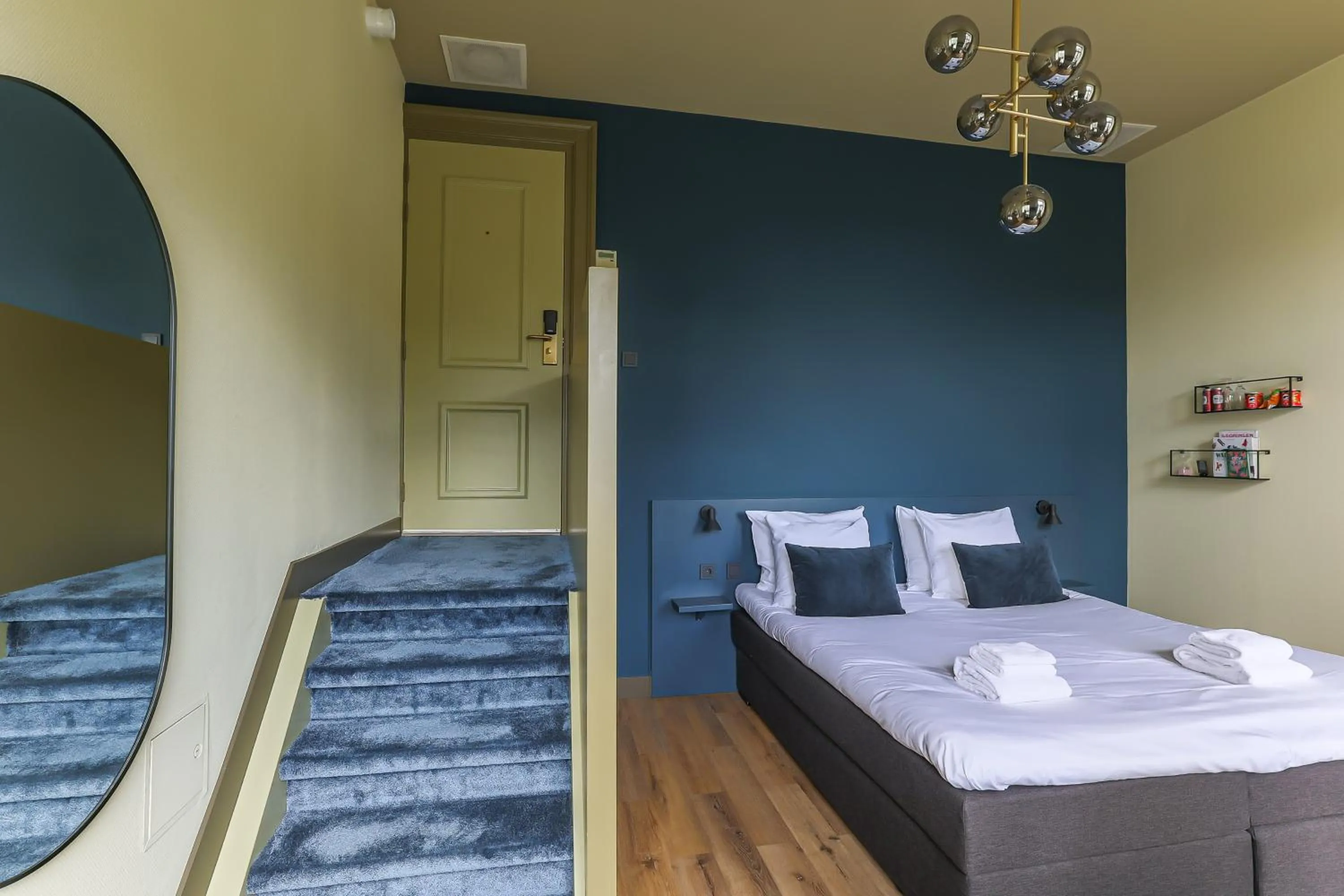 Photo of the whole room, Bed in Hotel Corps de Garde