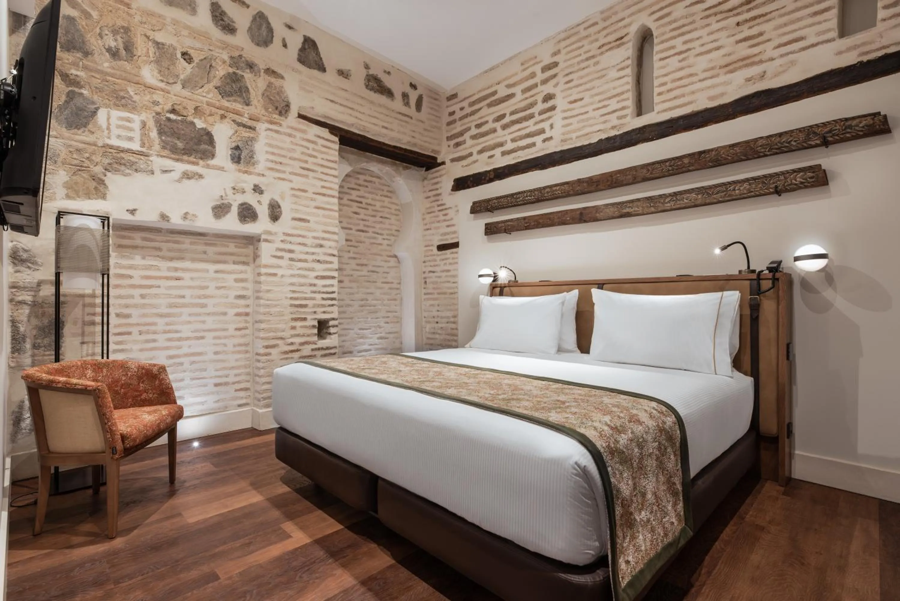 Bedroom, Bed in Áurea Toledo by Eurostars Hotel company