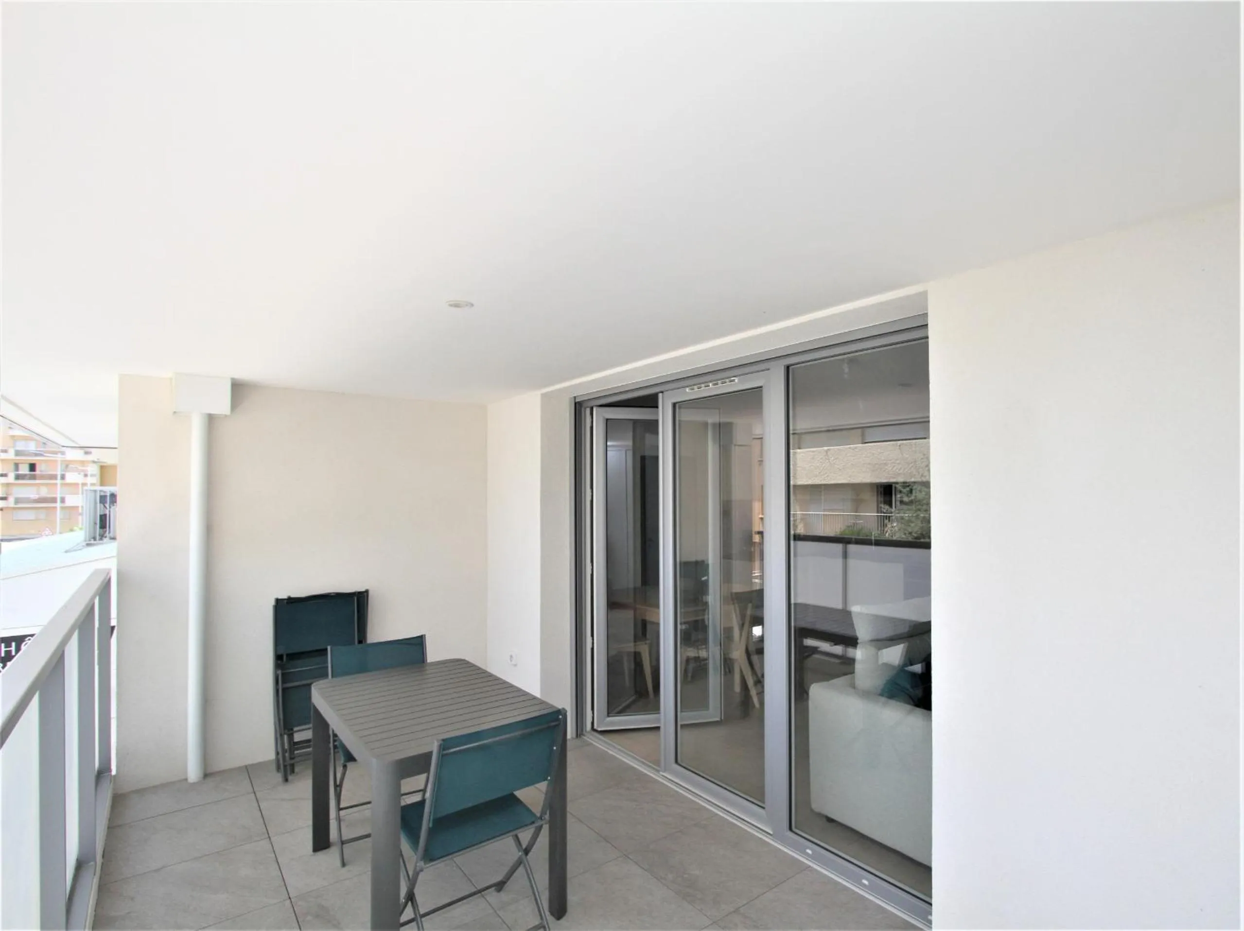 Appartement 2 chambres, vue mer et parking