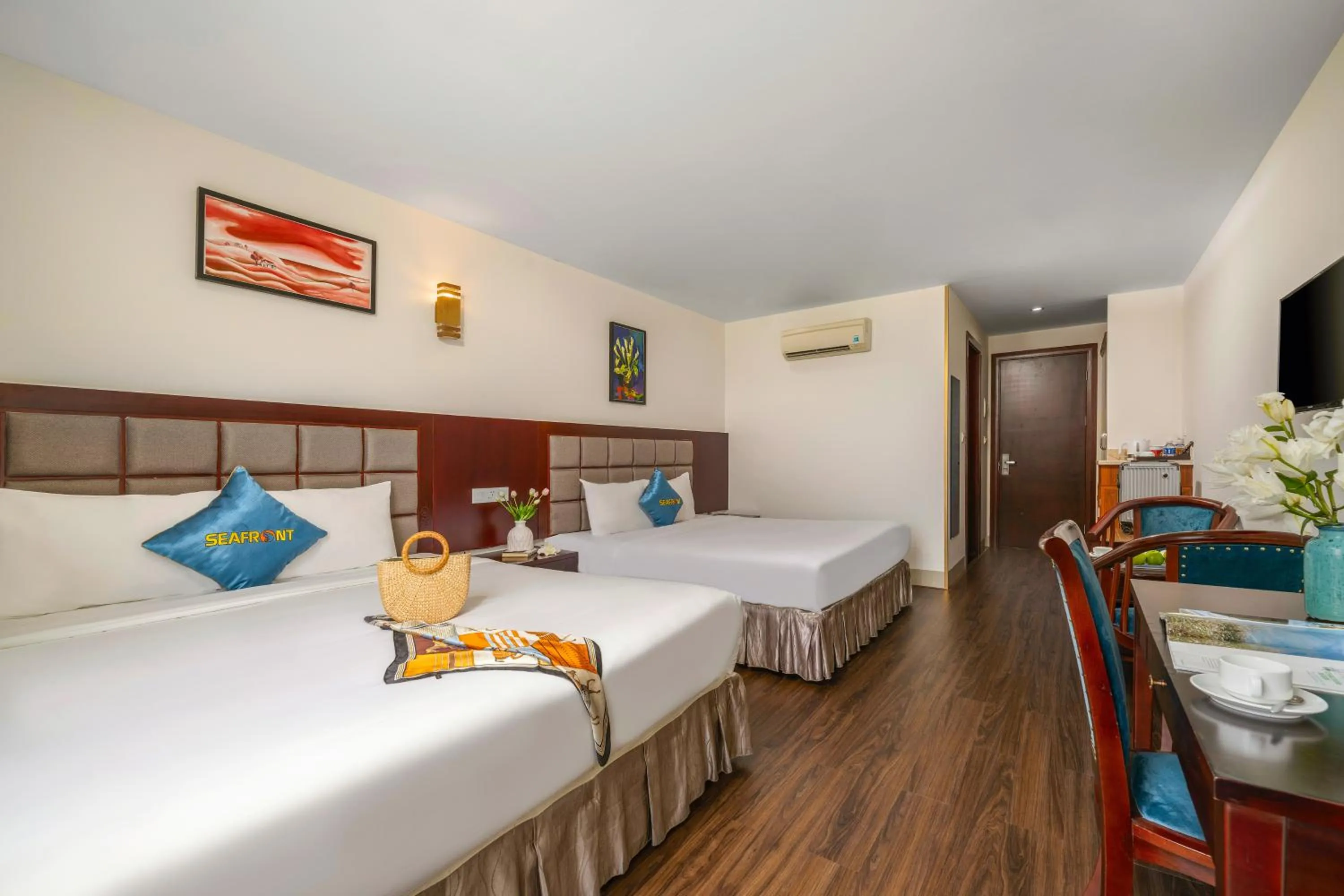 Bed in SeaFront Hotel DaNang