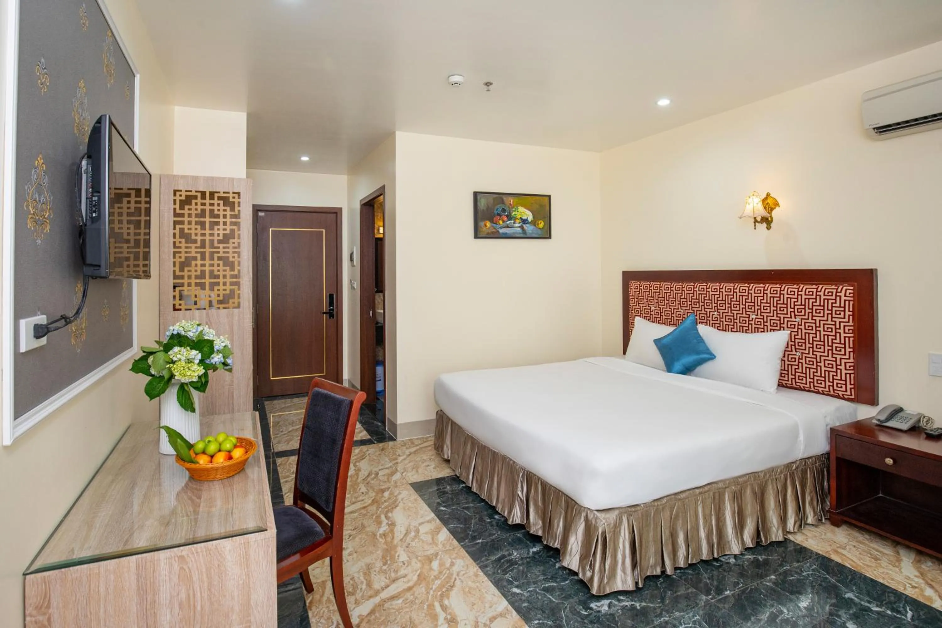 Bed in SeaFront Hotel DaNang