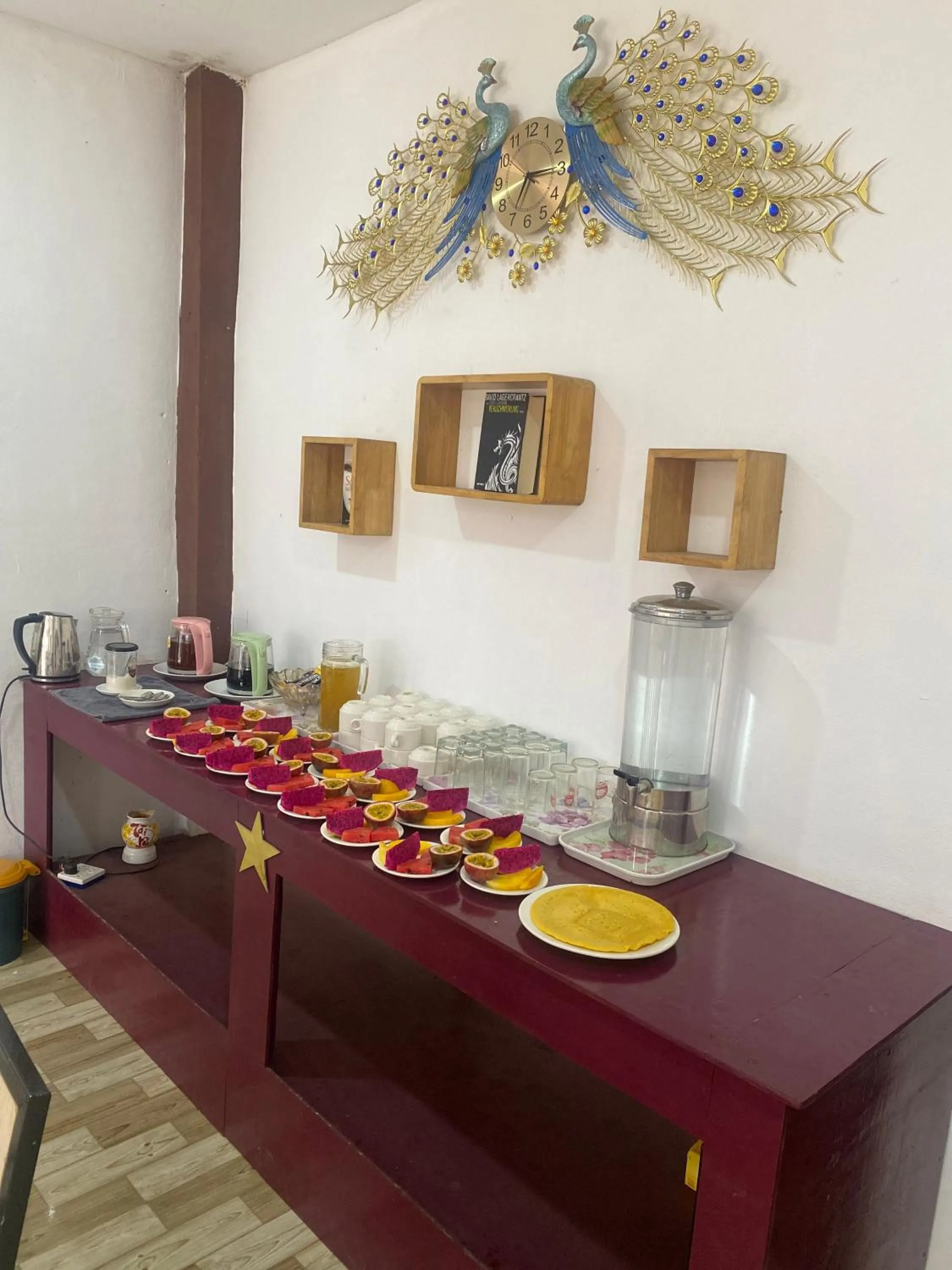 Breakfast in Vang Vieng Victory Hostel