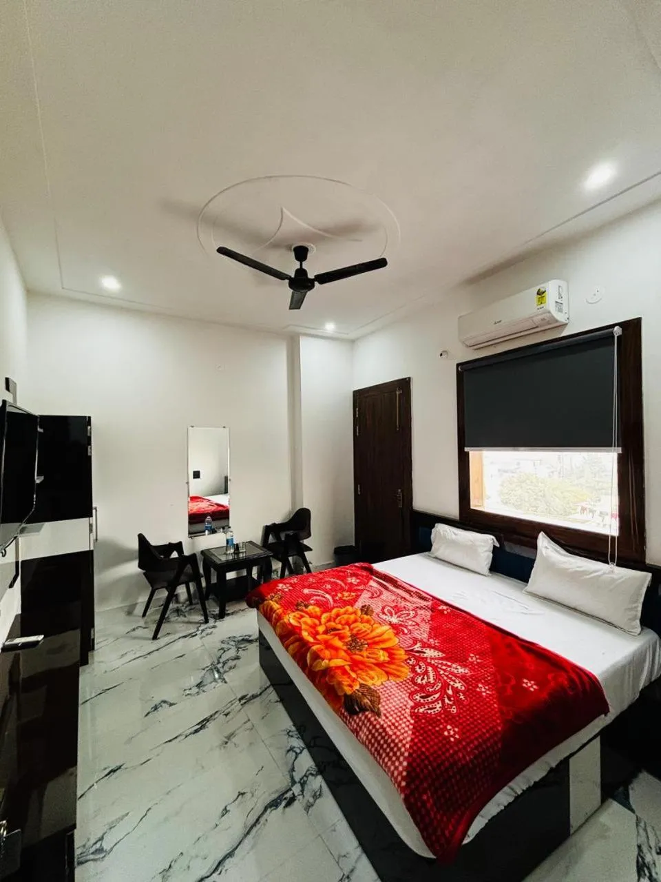 Bed in Hotel Amaresh