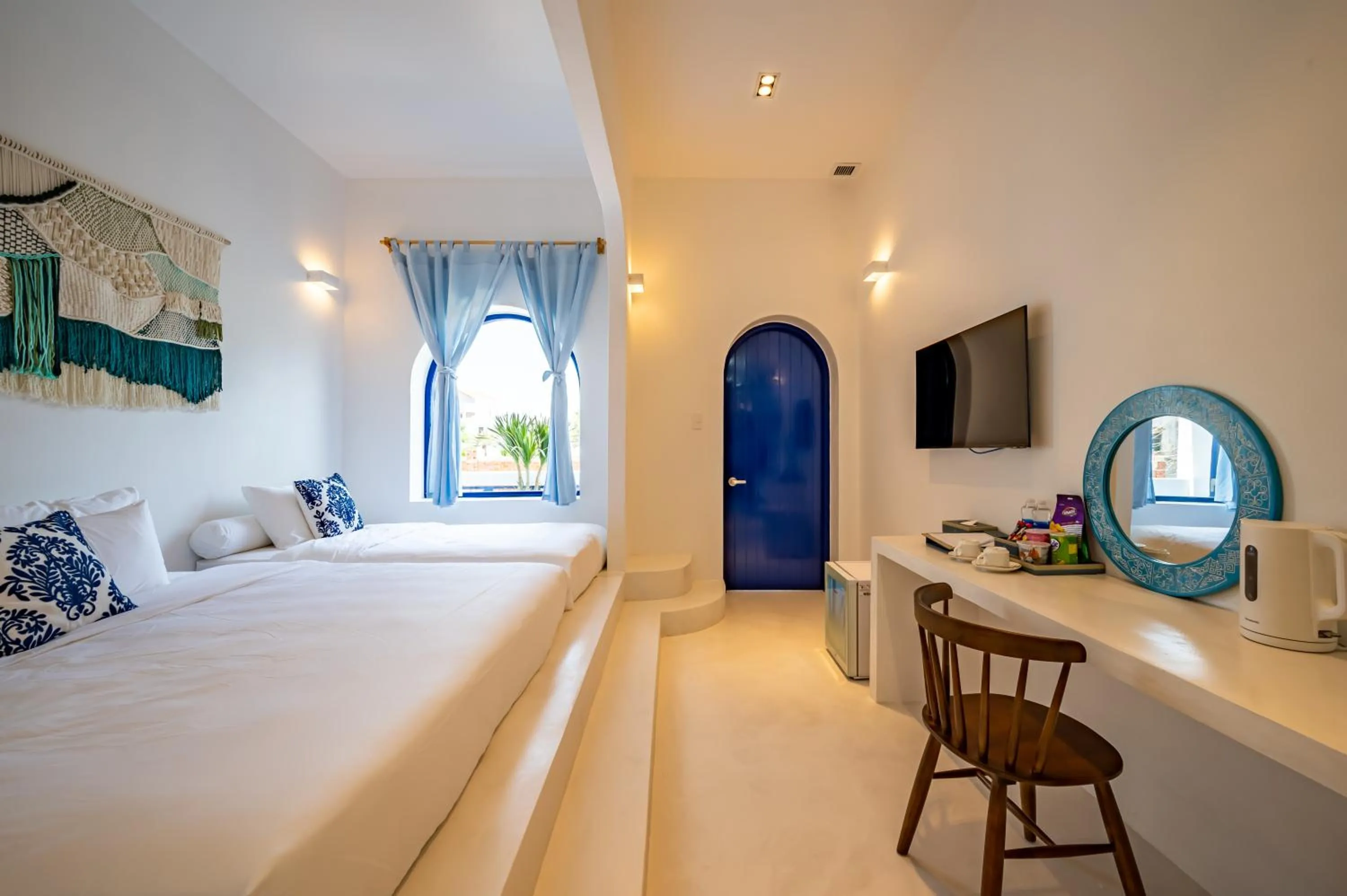 Bed in Happiness Hotel