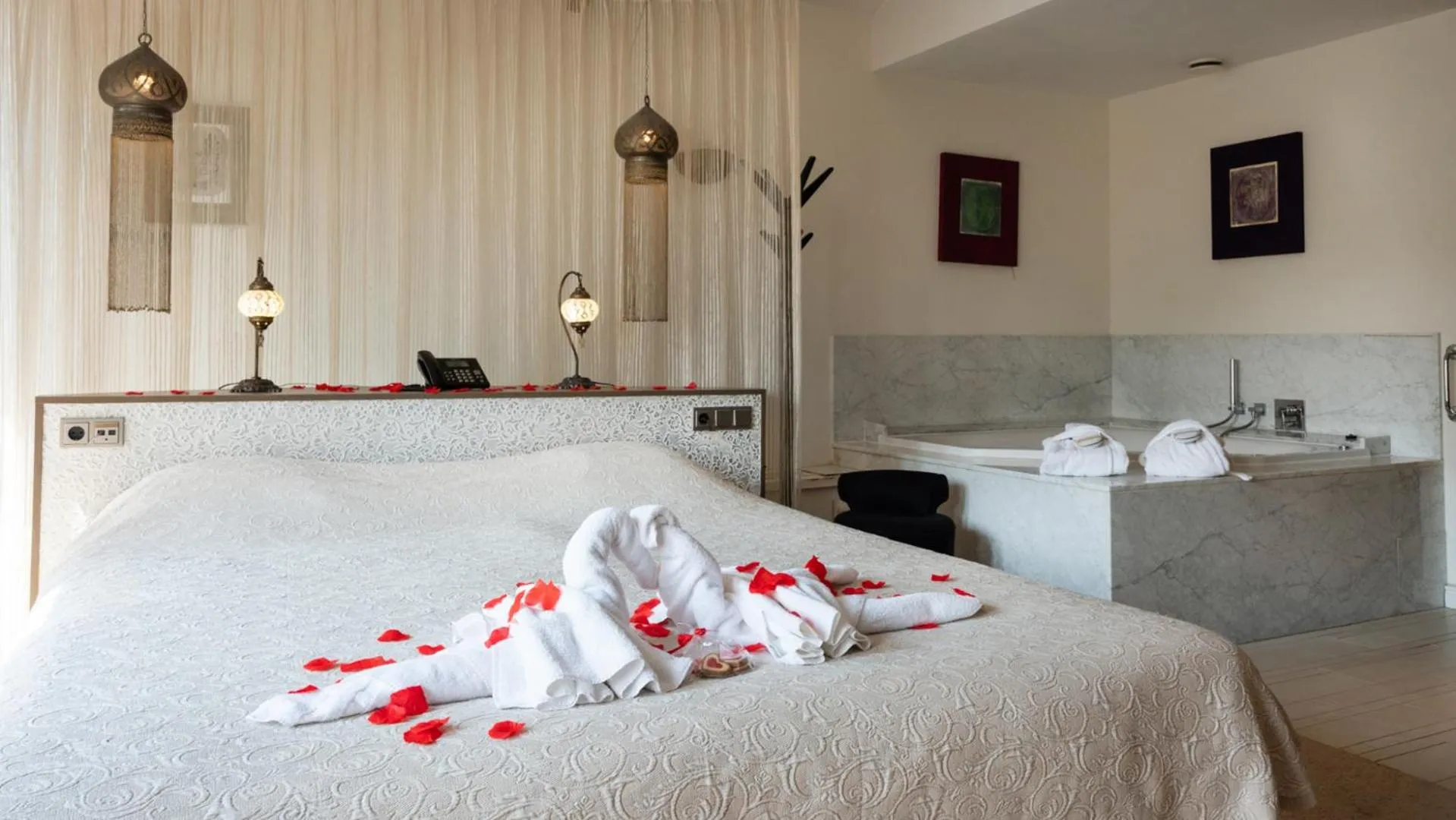 Bed in Parkhotel Valkenburg