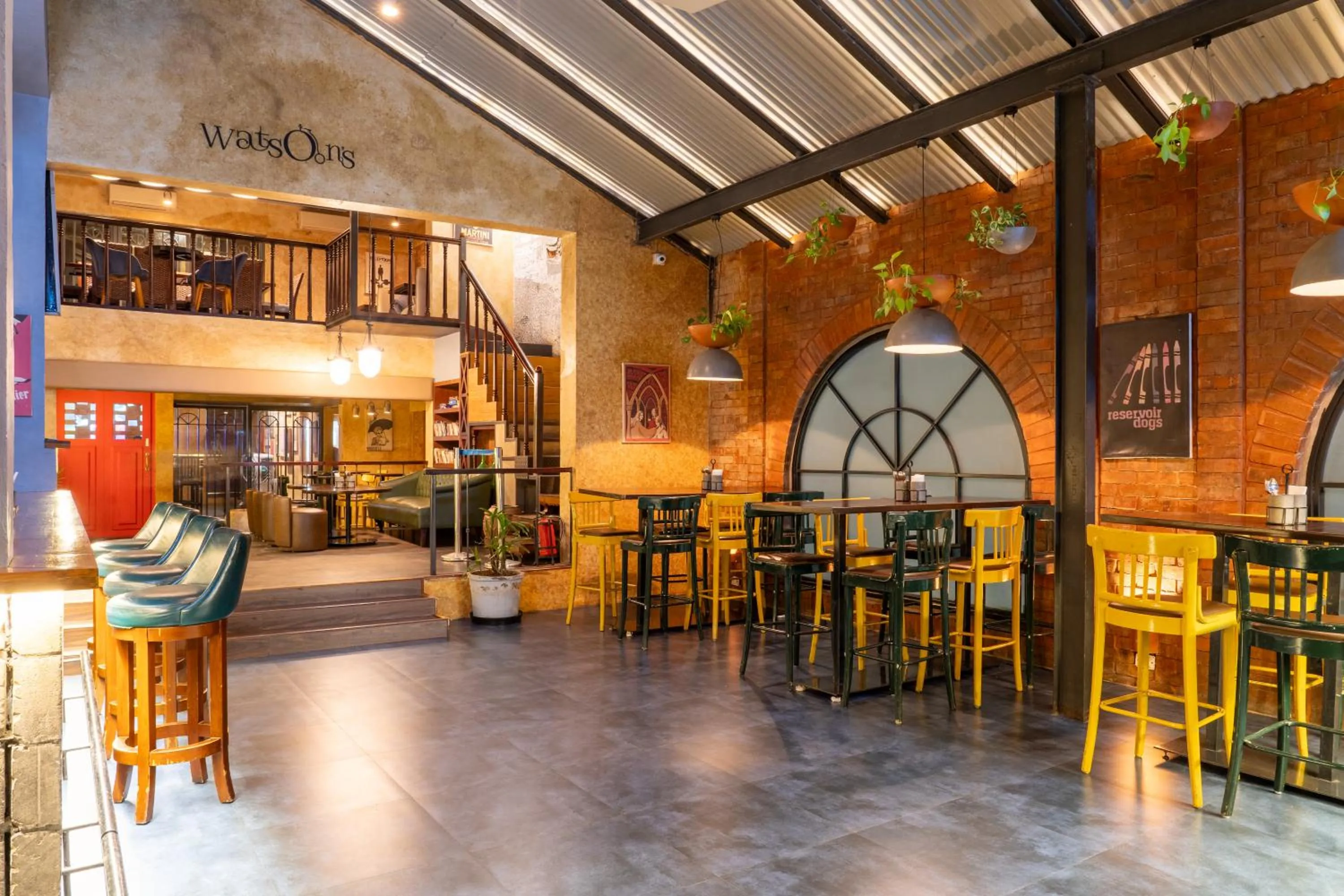 Lounge or bar in Shilton Dee Cee