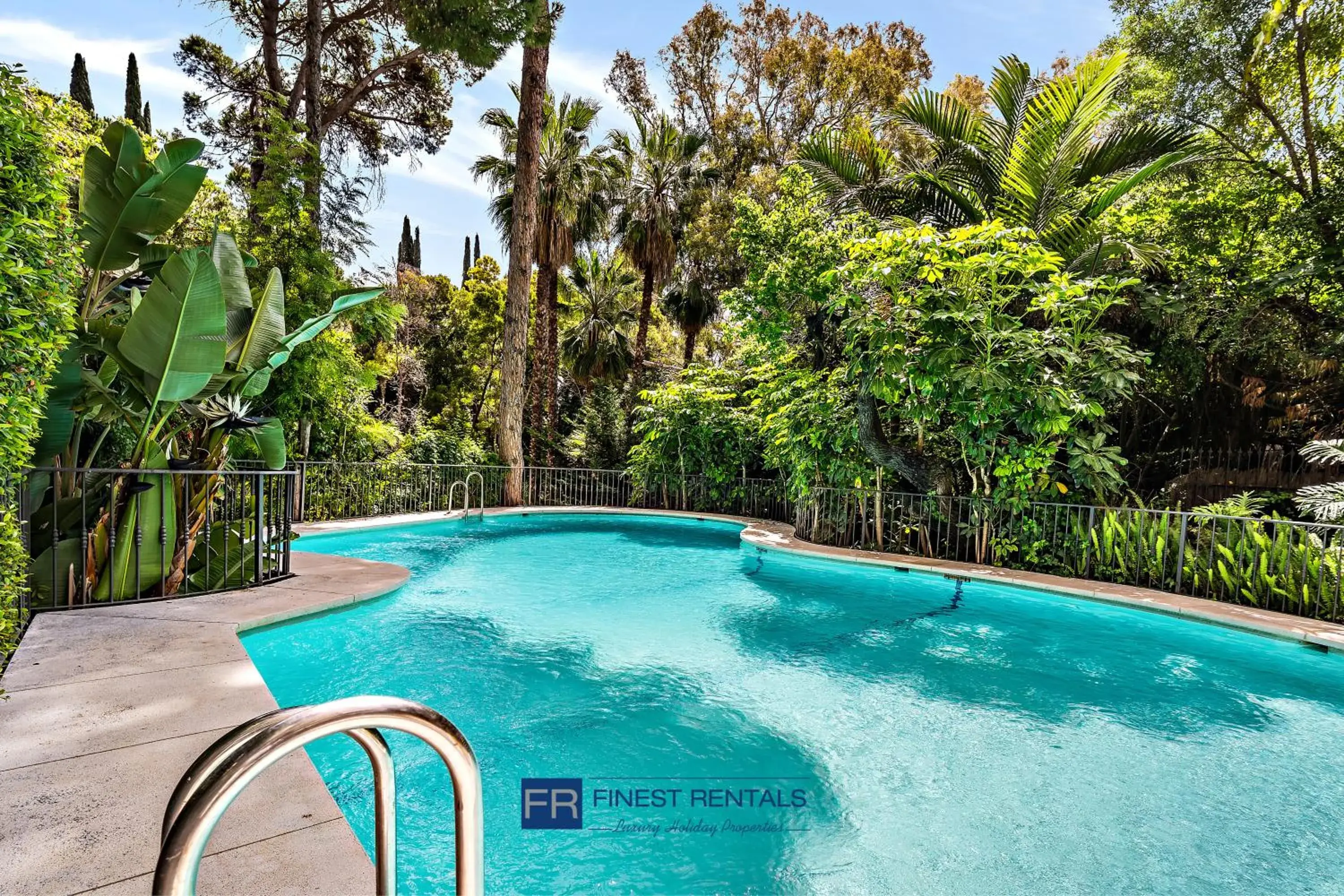 Jardín Del Mediterráneo by Finest Rentals Jardín Del Mediterráneo by Finest Rentals