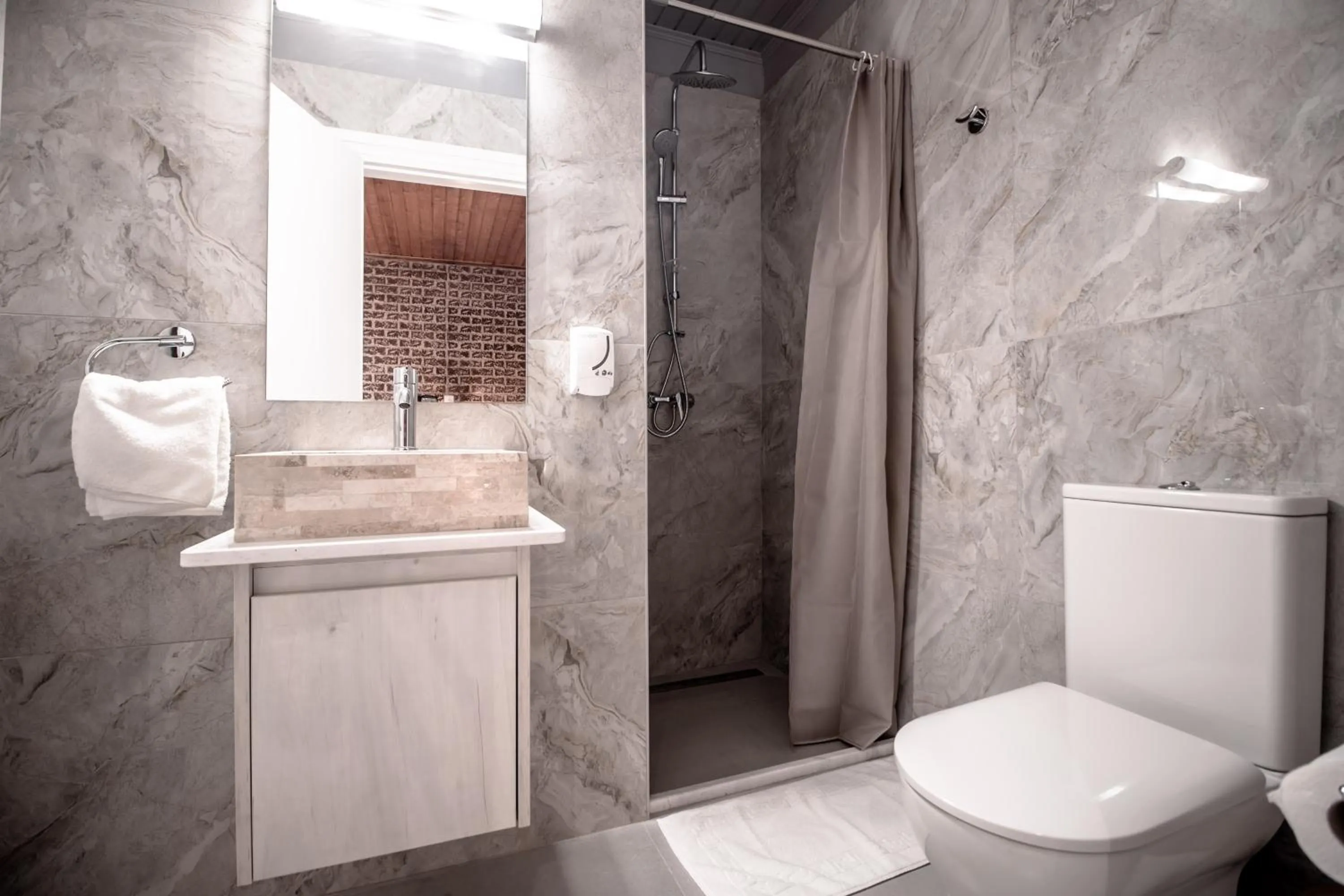 Pine View Boutique Hotel Adults Only