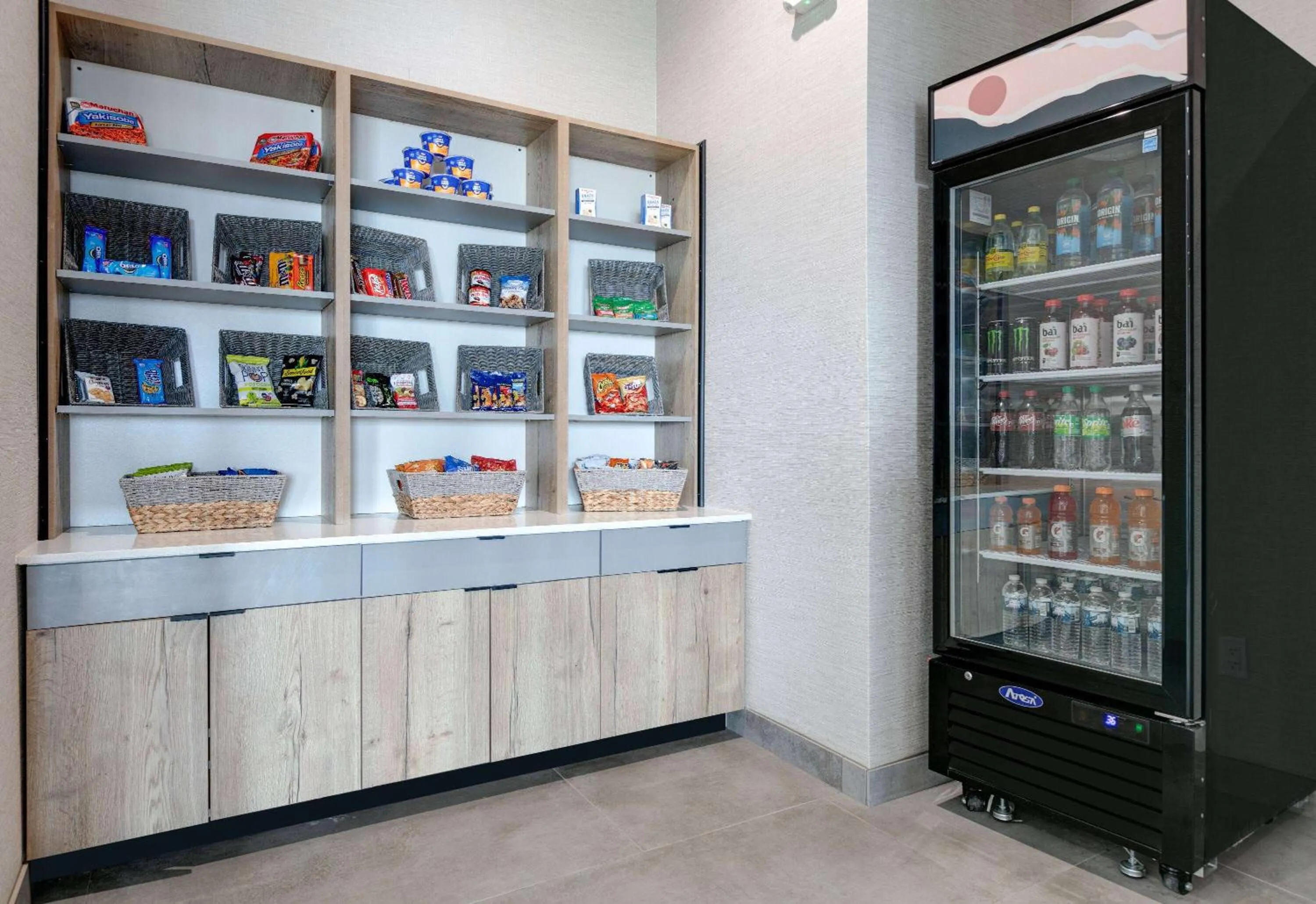 Food and drinks in The Elm, a Ramada by Wyndham