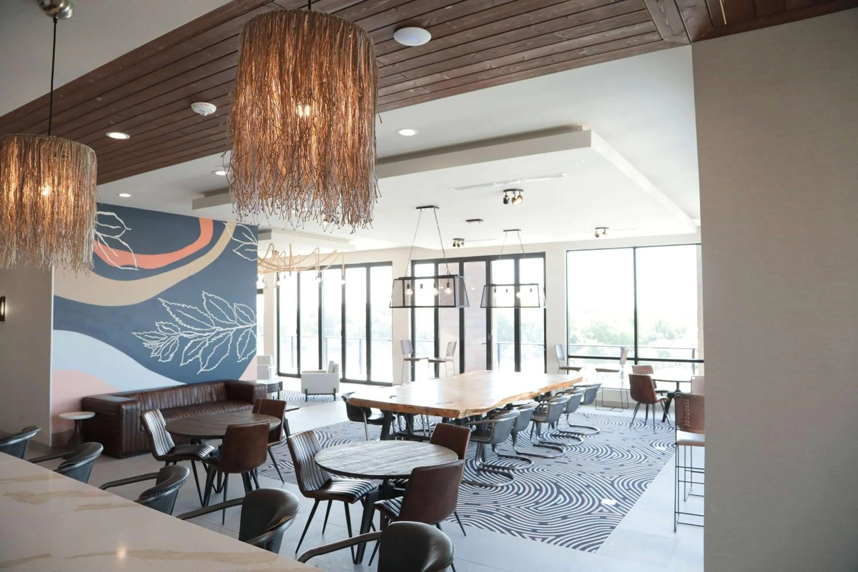 Lounge or bar in The Elm, a Ramada by Wyndham