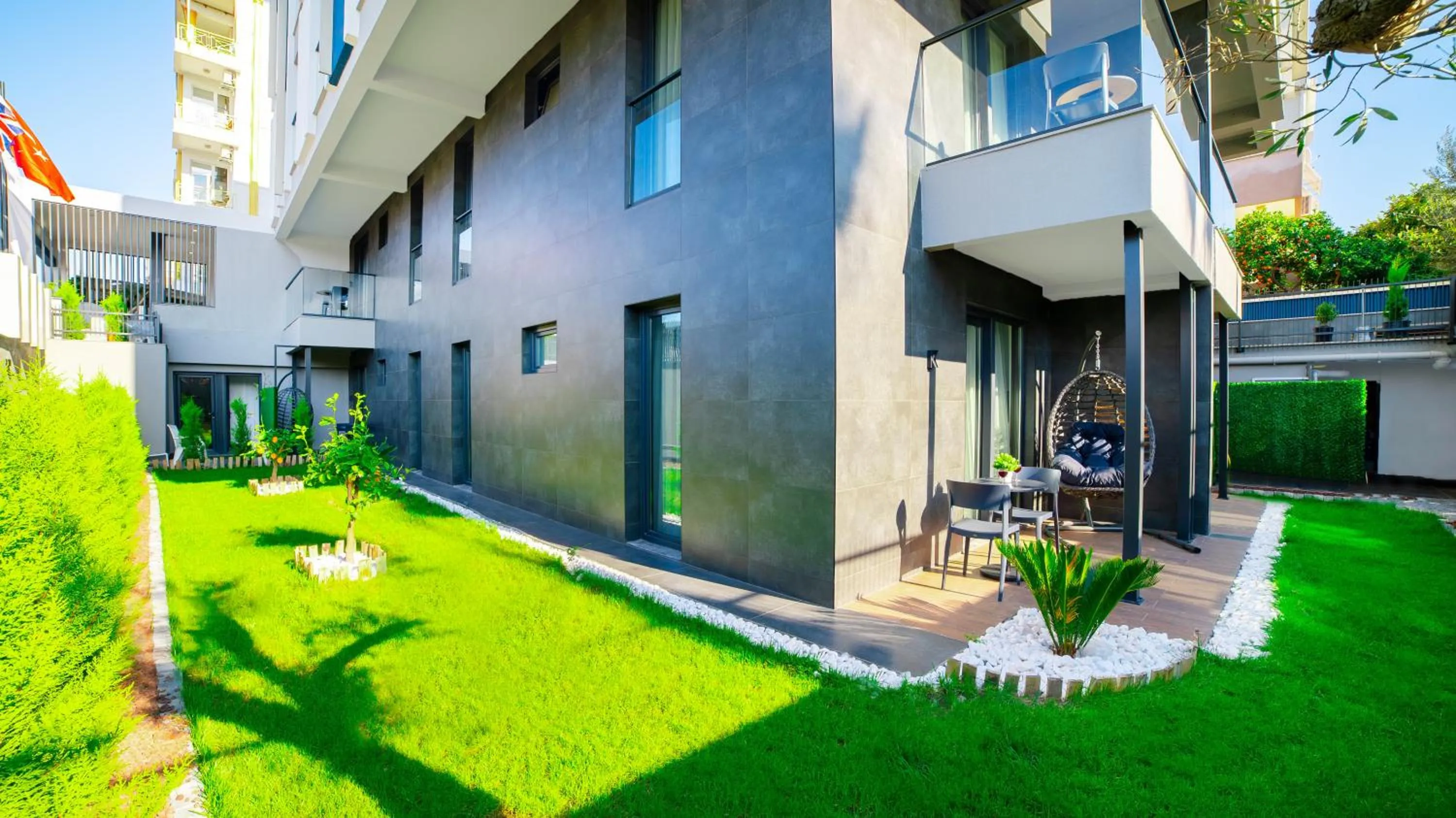 Garden in Stile Suite Marine Hotel