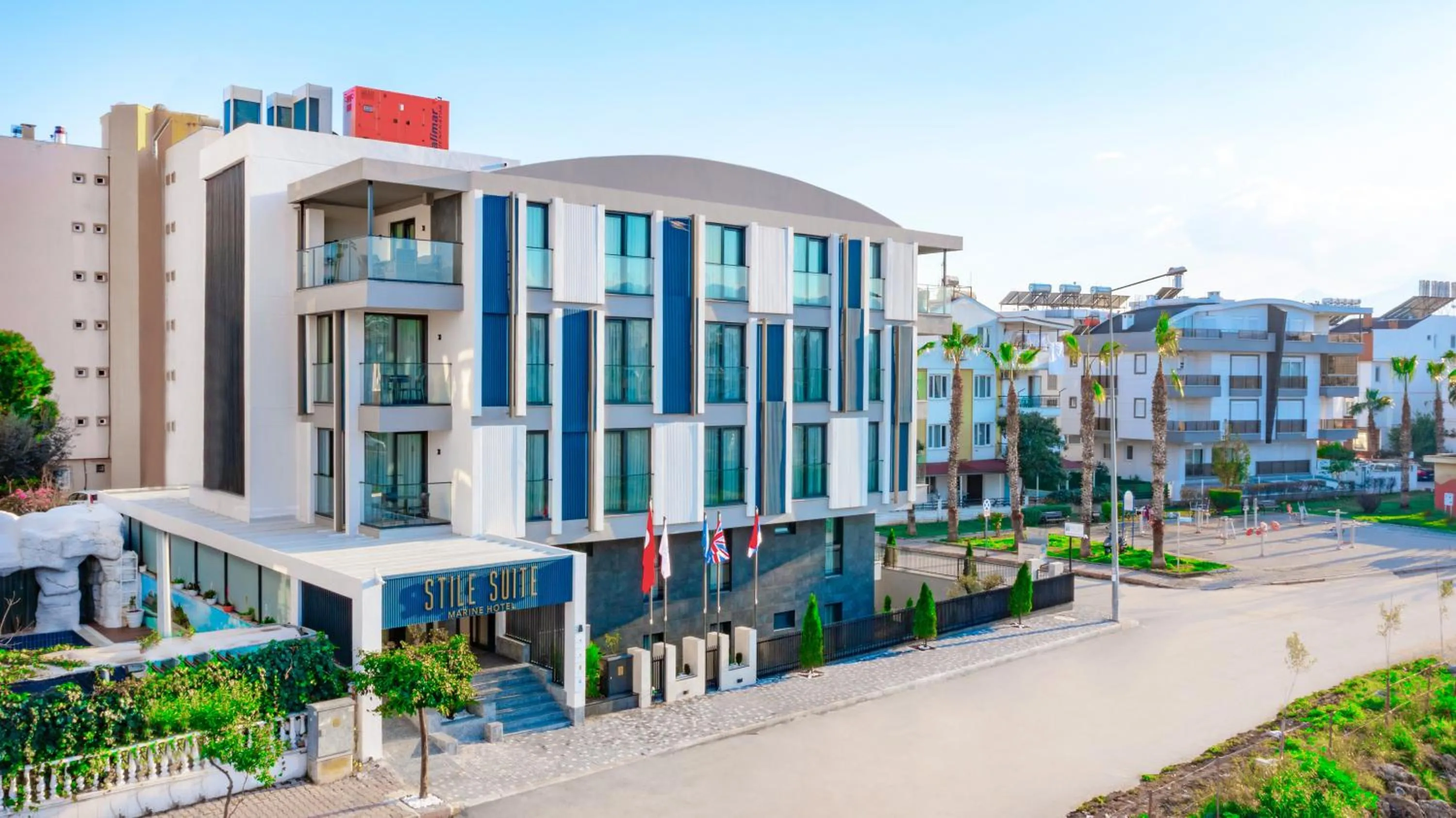 Property building in Stile Suite Marine Hotel