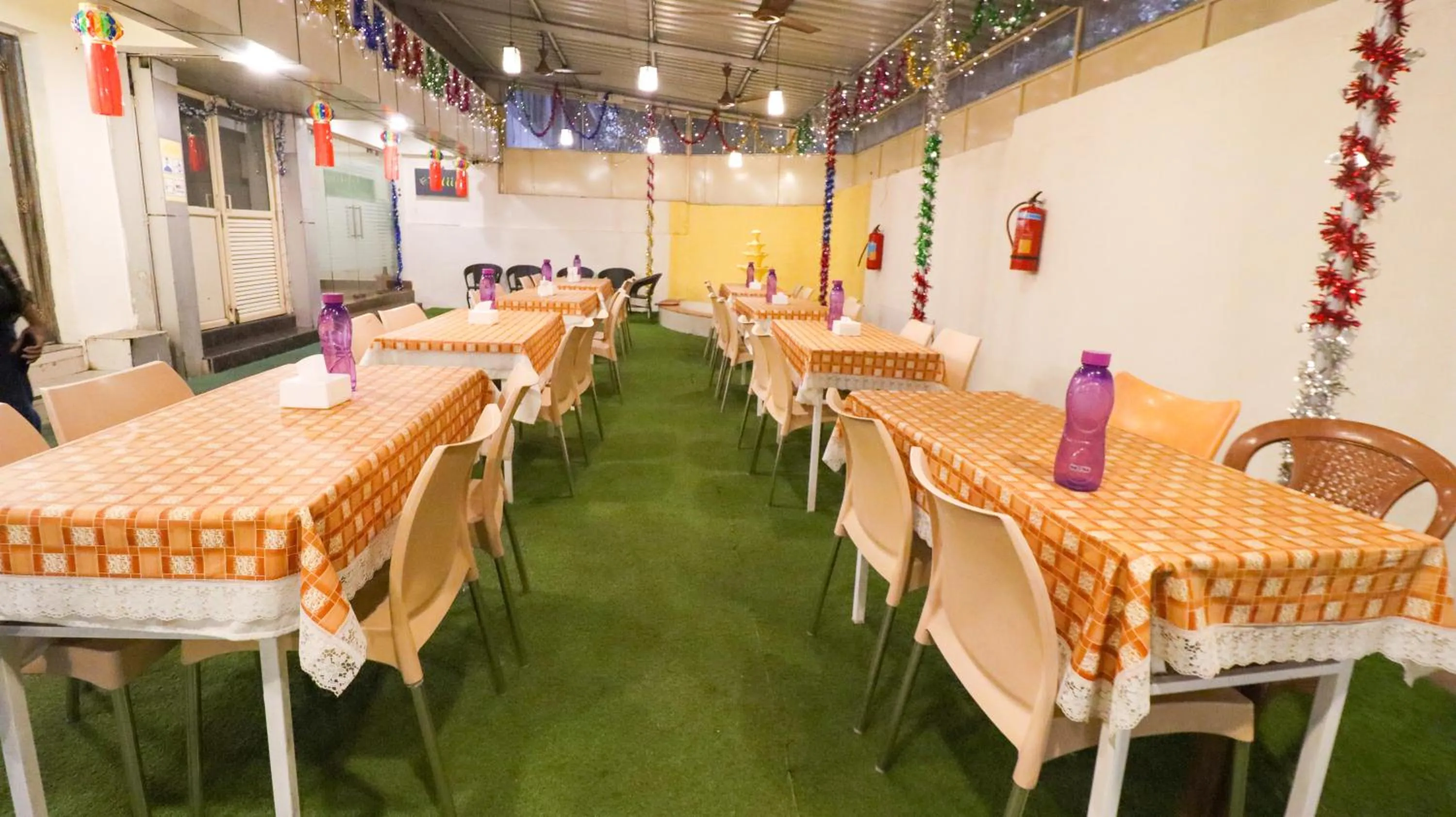 Restaurant/places to eat in Tuliip Residency