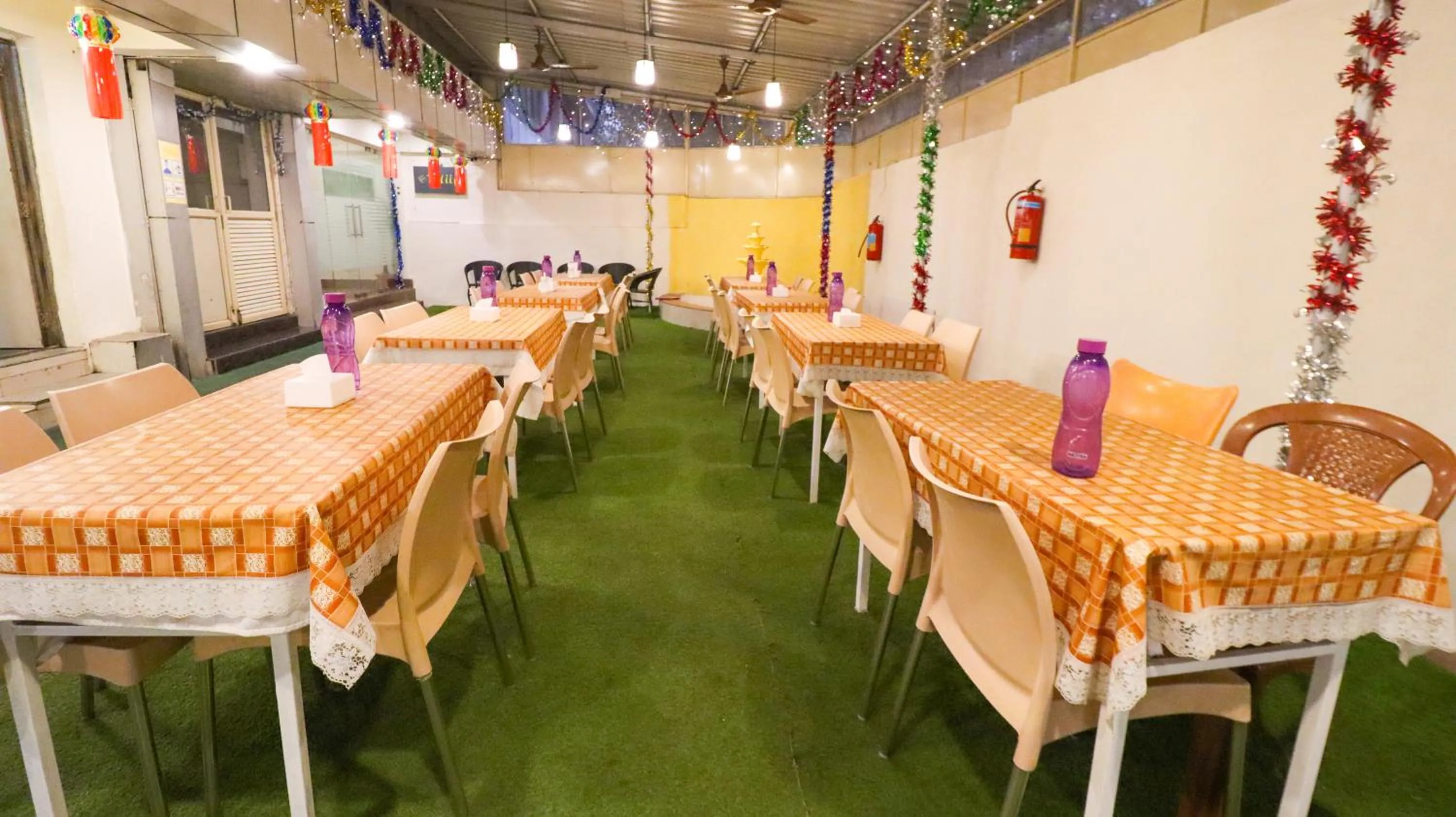 Restaurant/places to eat in Tuliip Residency