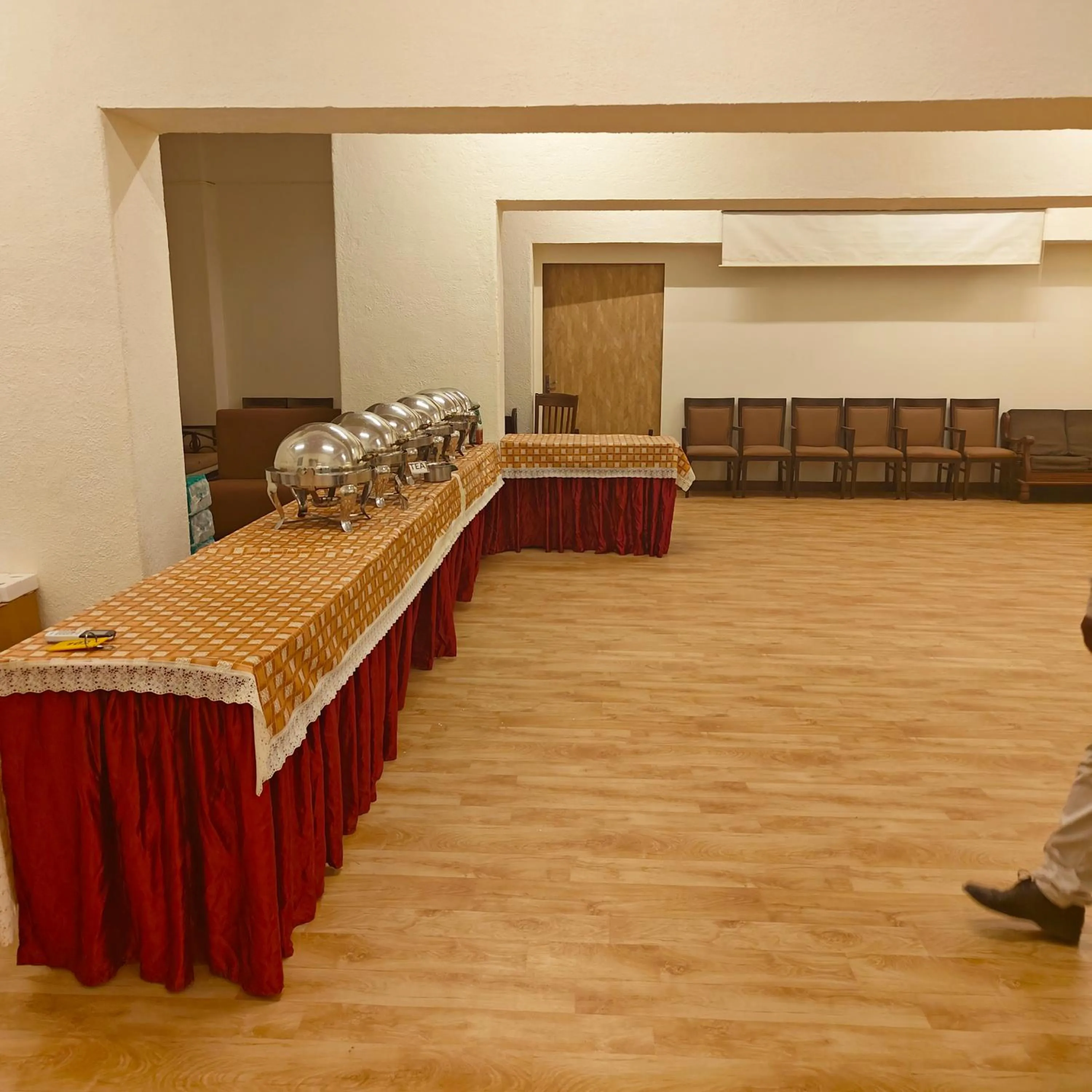 Food and drinks in Tuliip Residency