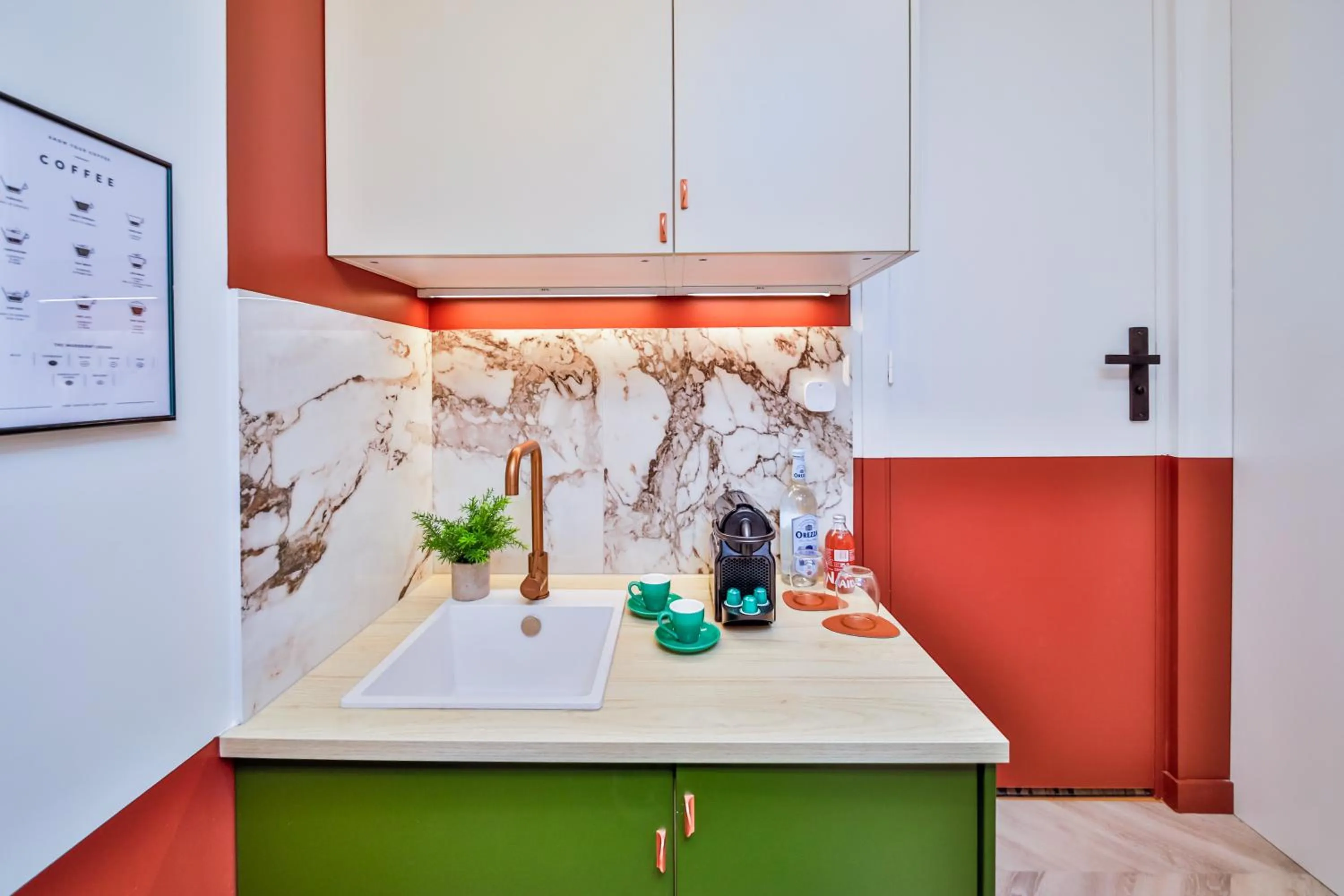 Kitchen or kitchenette in WS Molitor - Auteuil
