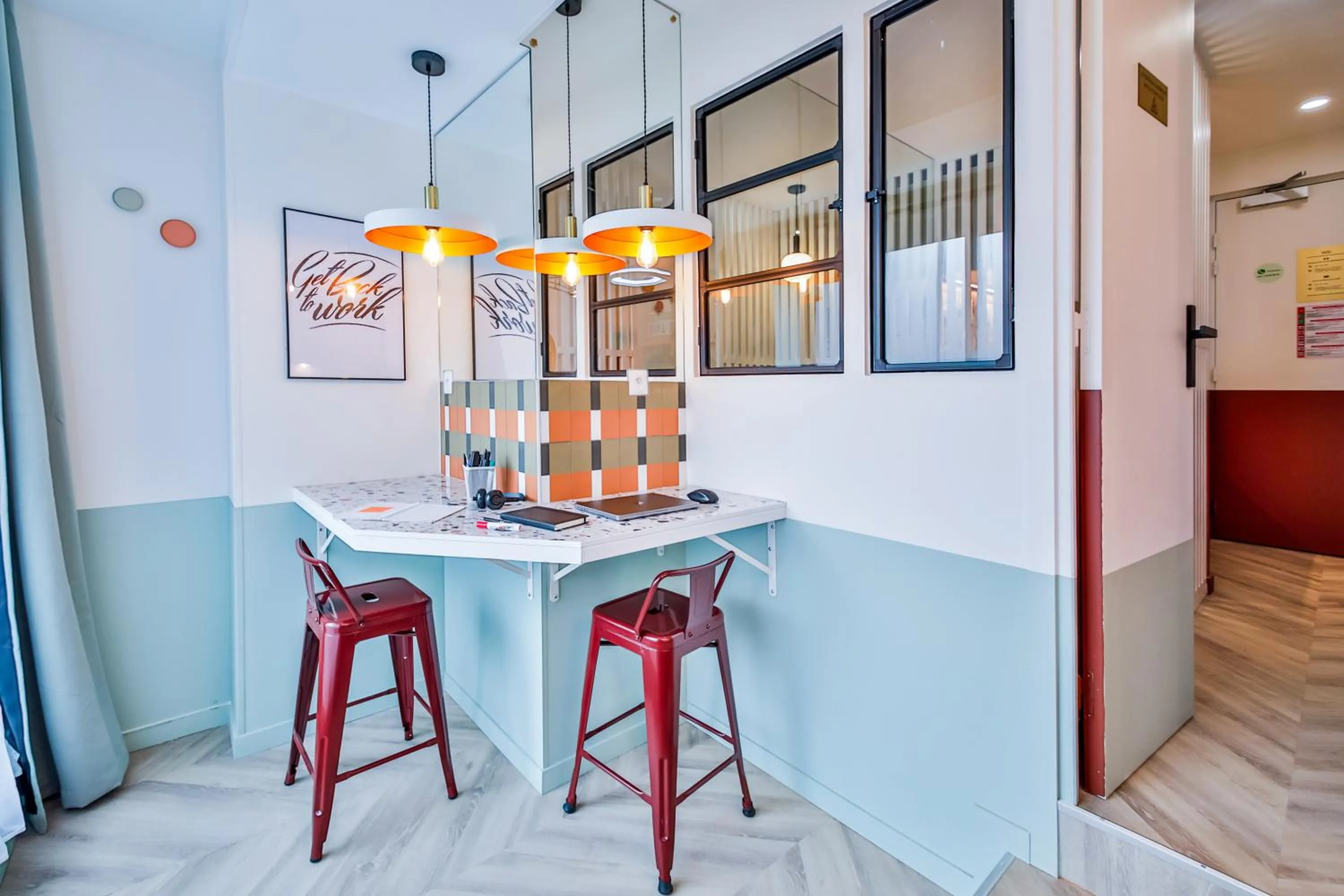 Dining area in WS Molitor - Auteuil