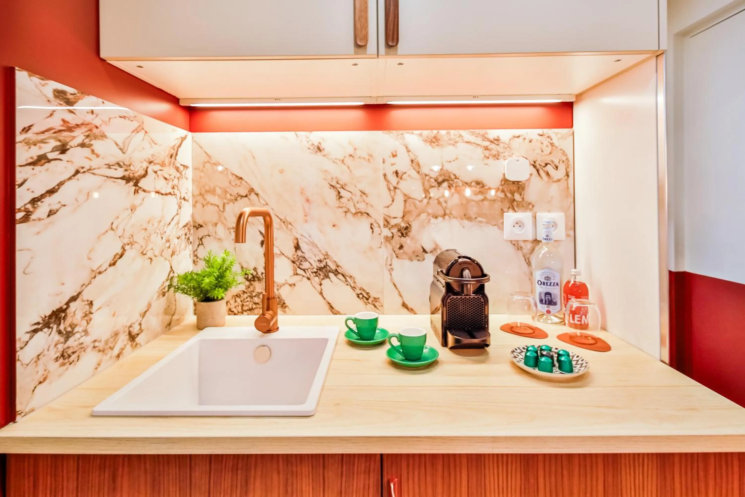 Kitchen or kitchenette in WS Molitor - Auteuil