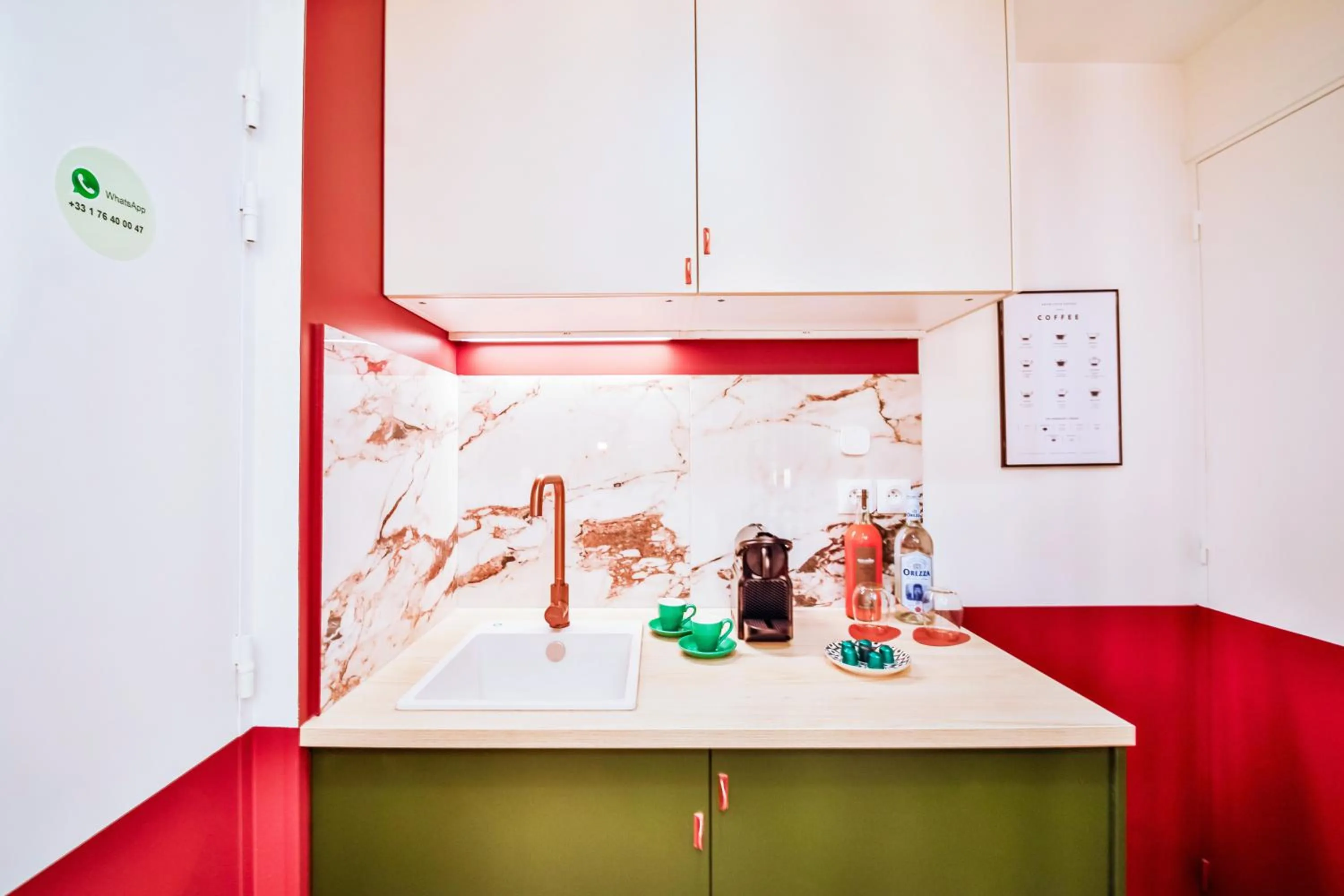 Kitchen or kitchenette in WS Molitor - Auteuil