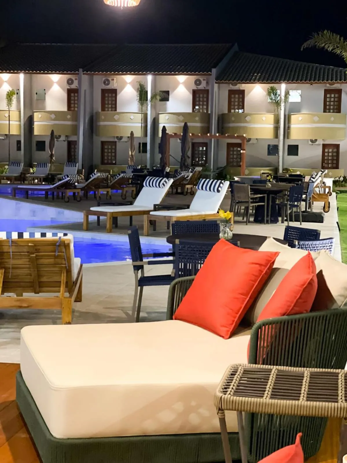 Night in Principe do Mutá Hotel Design