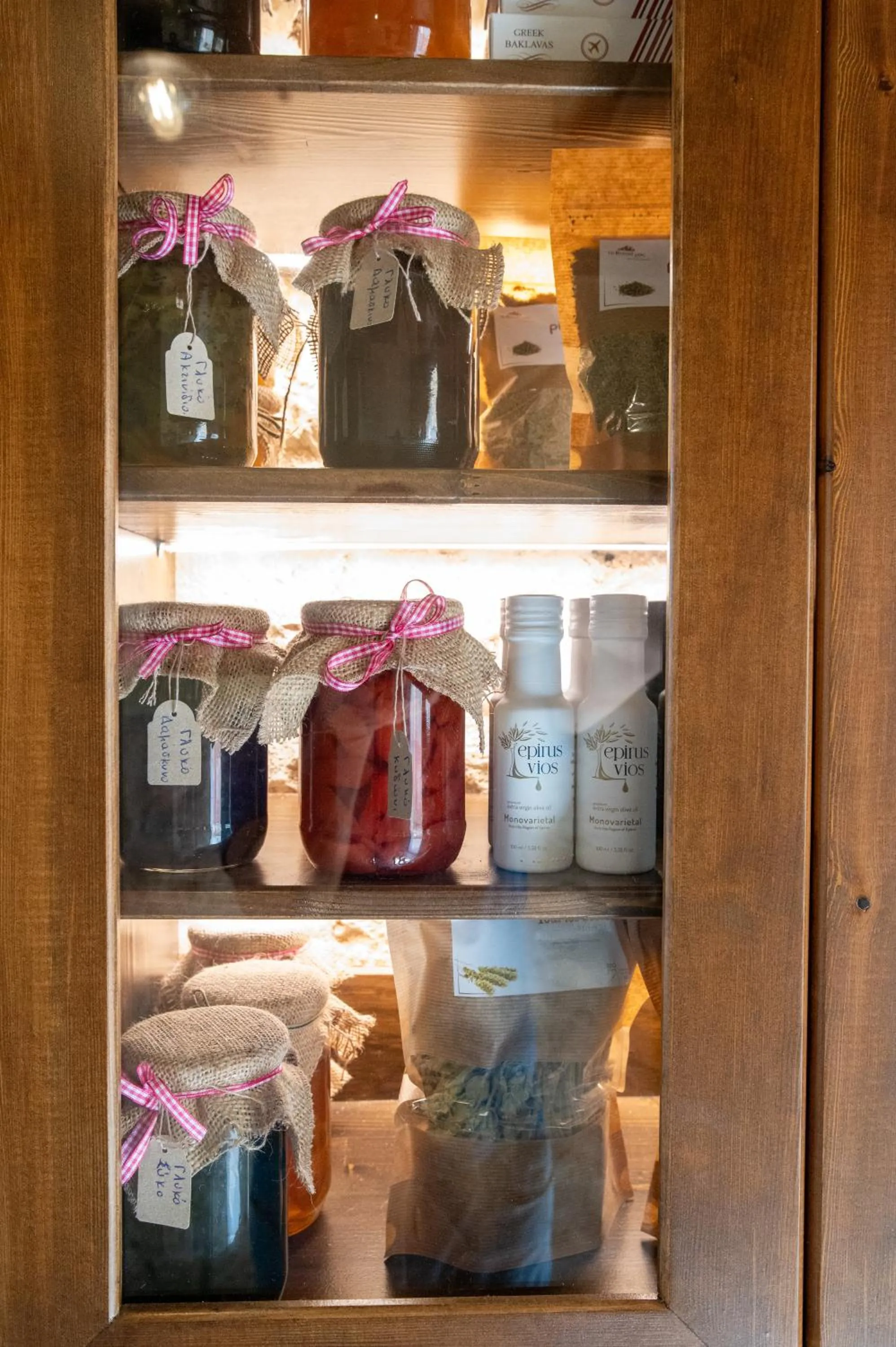 On-site shops in Bodrum Suites