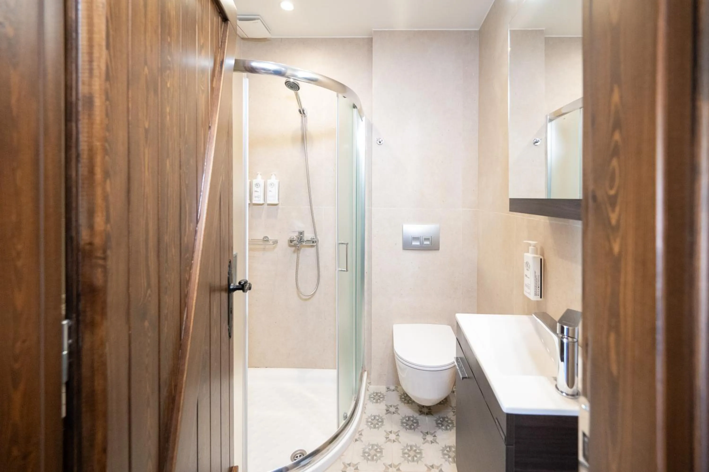 Shower in Bodrum Suites