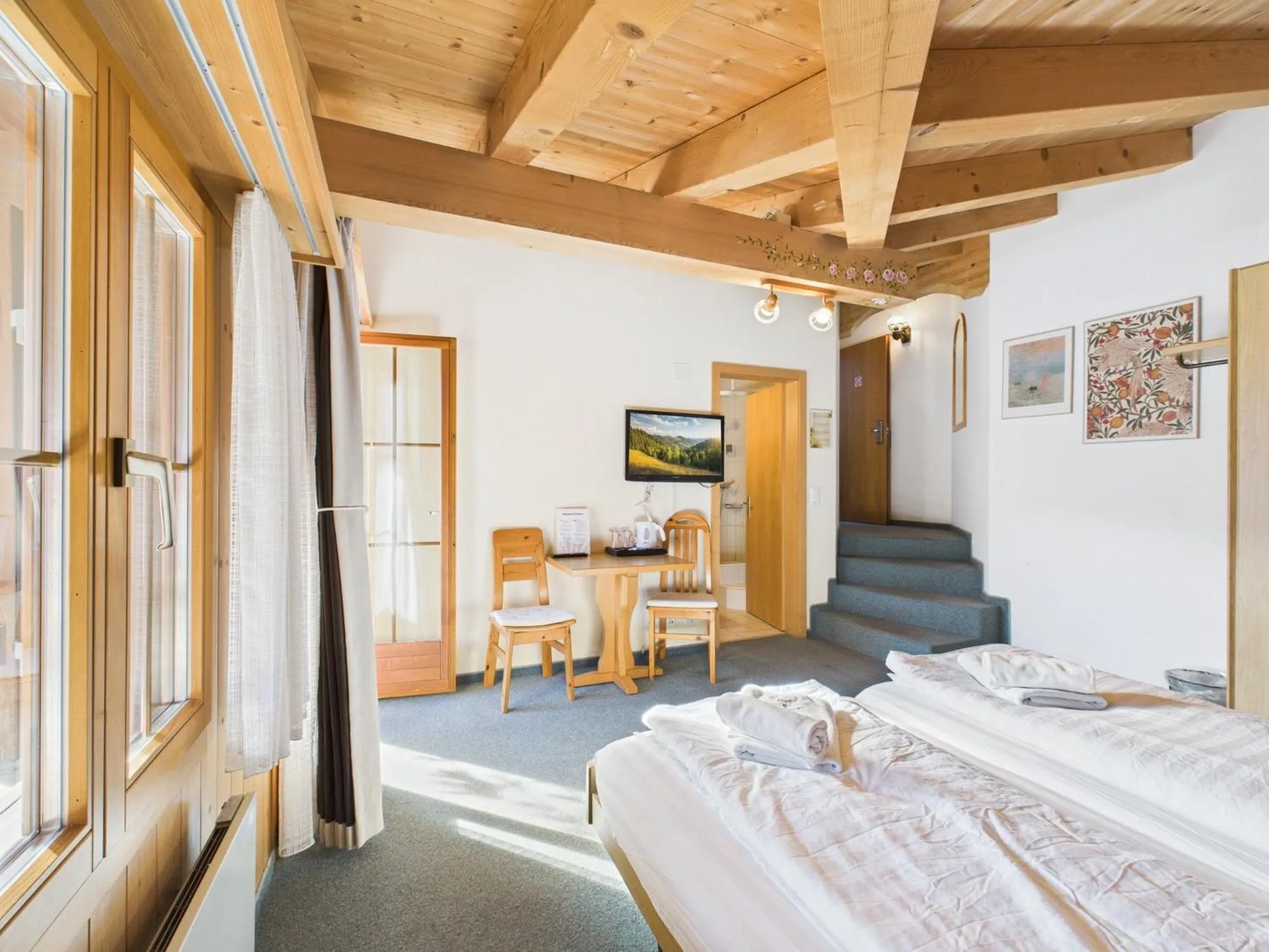 Photo of the whole room, Bed in Hotel Wildbach Brienz
