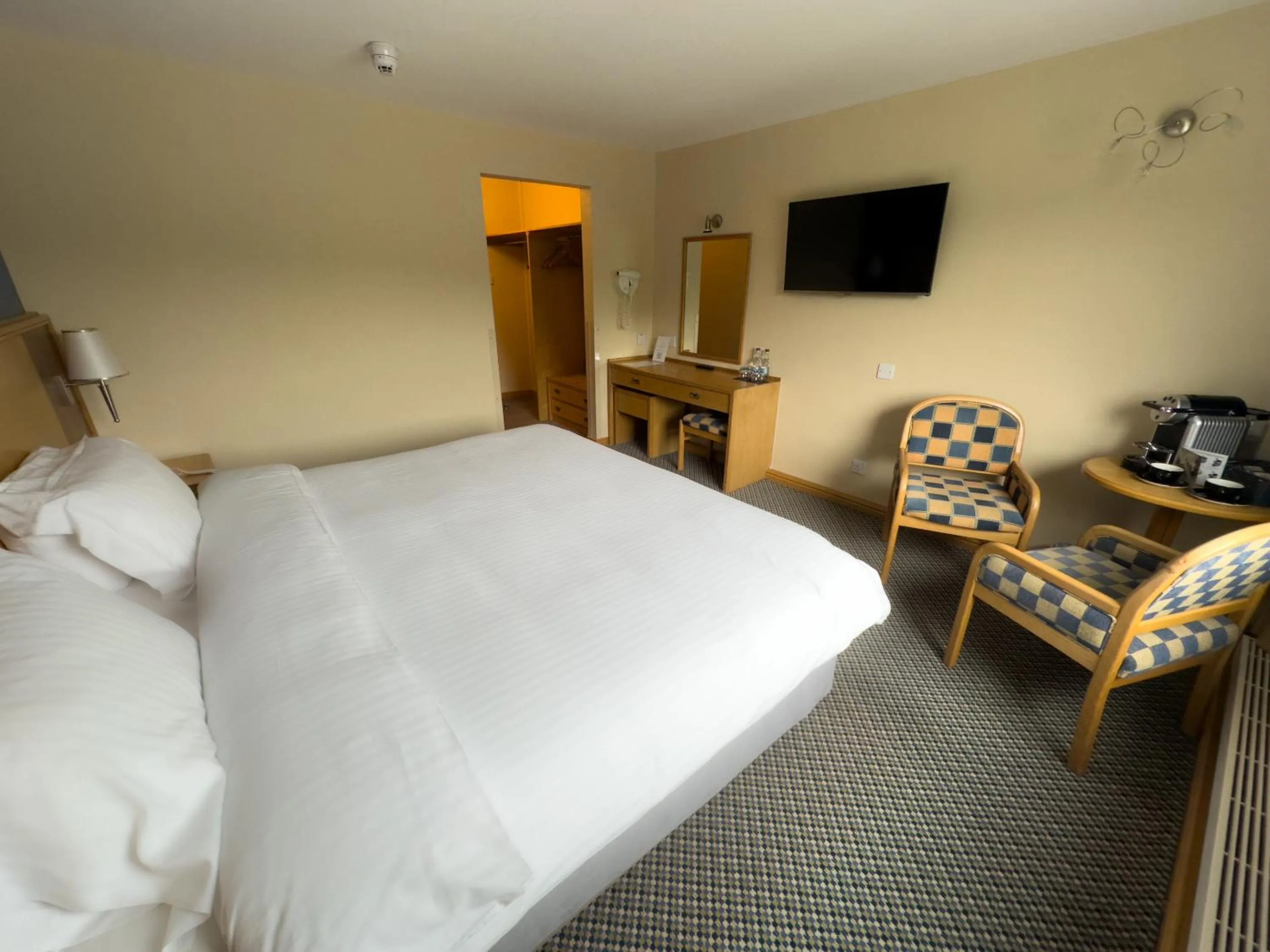 Bed in Cabarfeidh Hotel