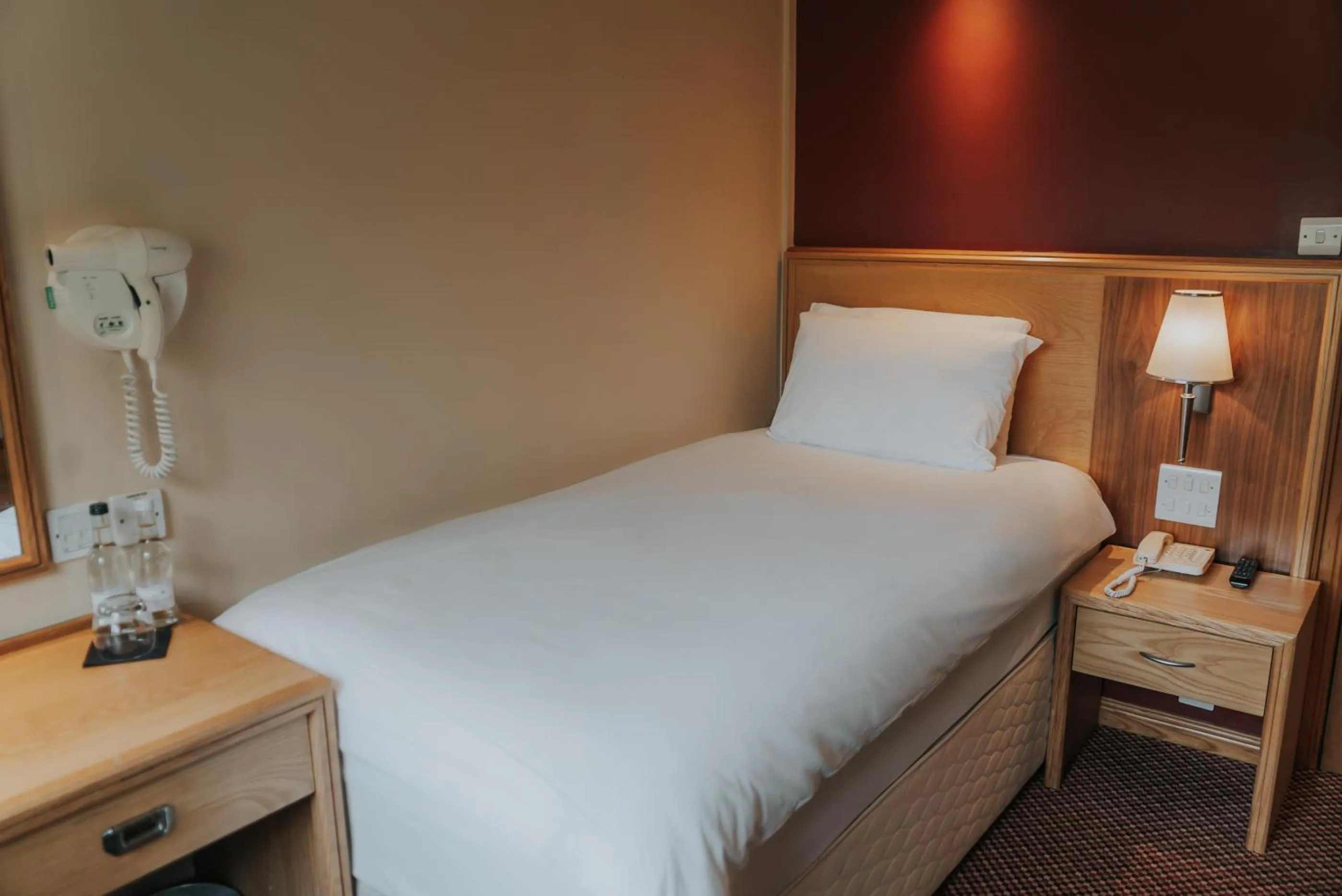 Bed in Cabarfeidh Hotel