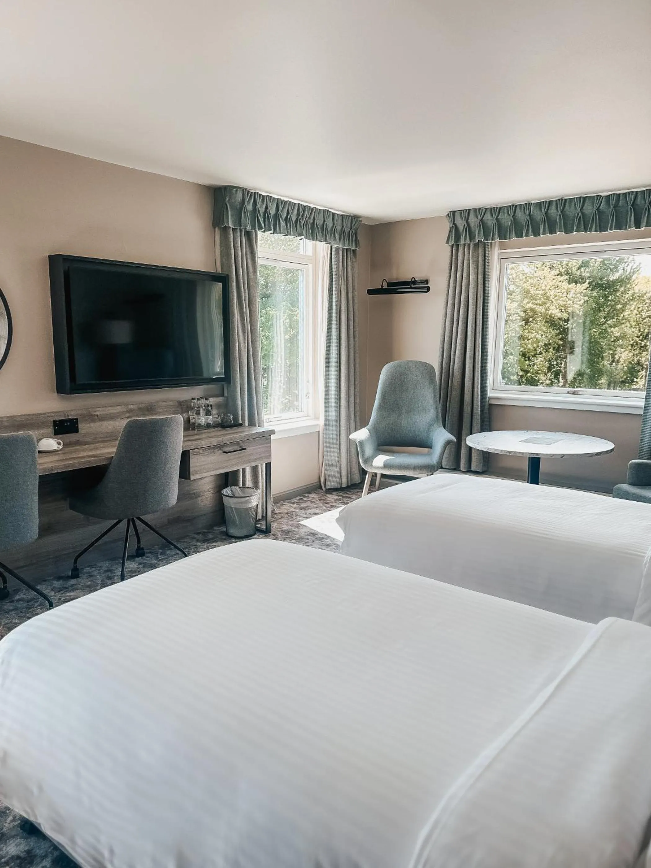 TV and multimedia, Bed in Cabarfeidh Hotel