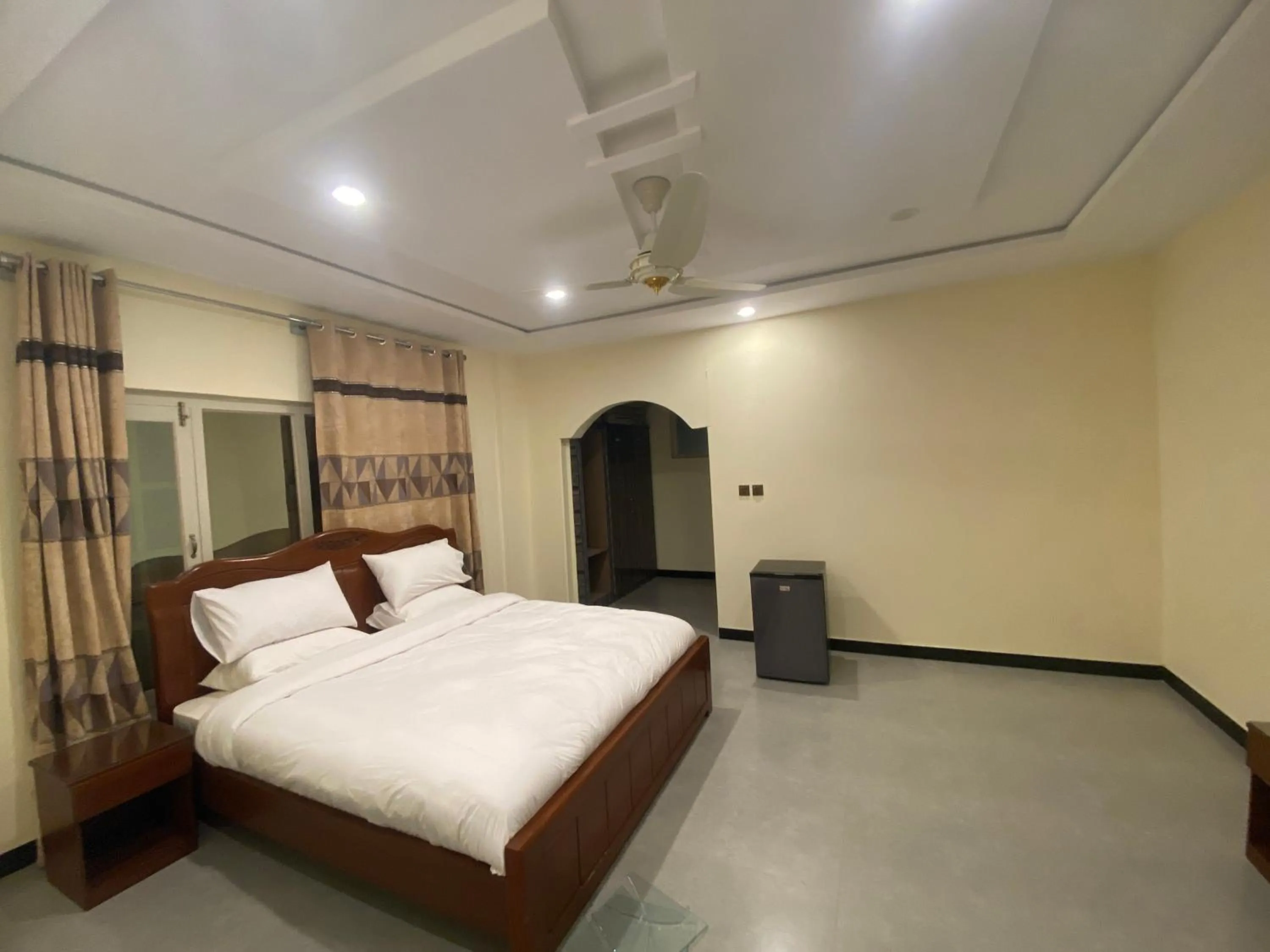 Bed in Desert One Hotel Skardu