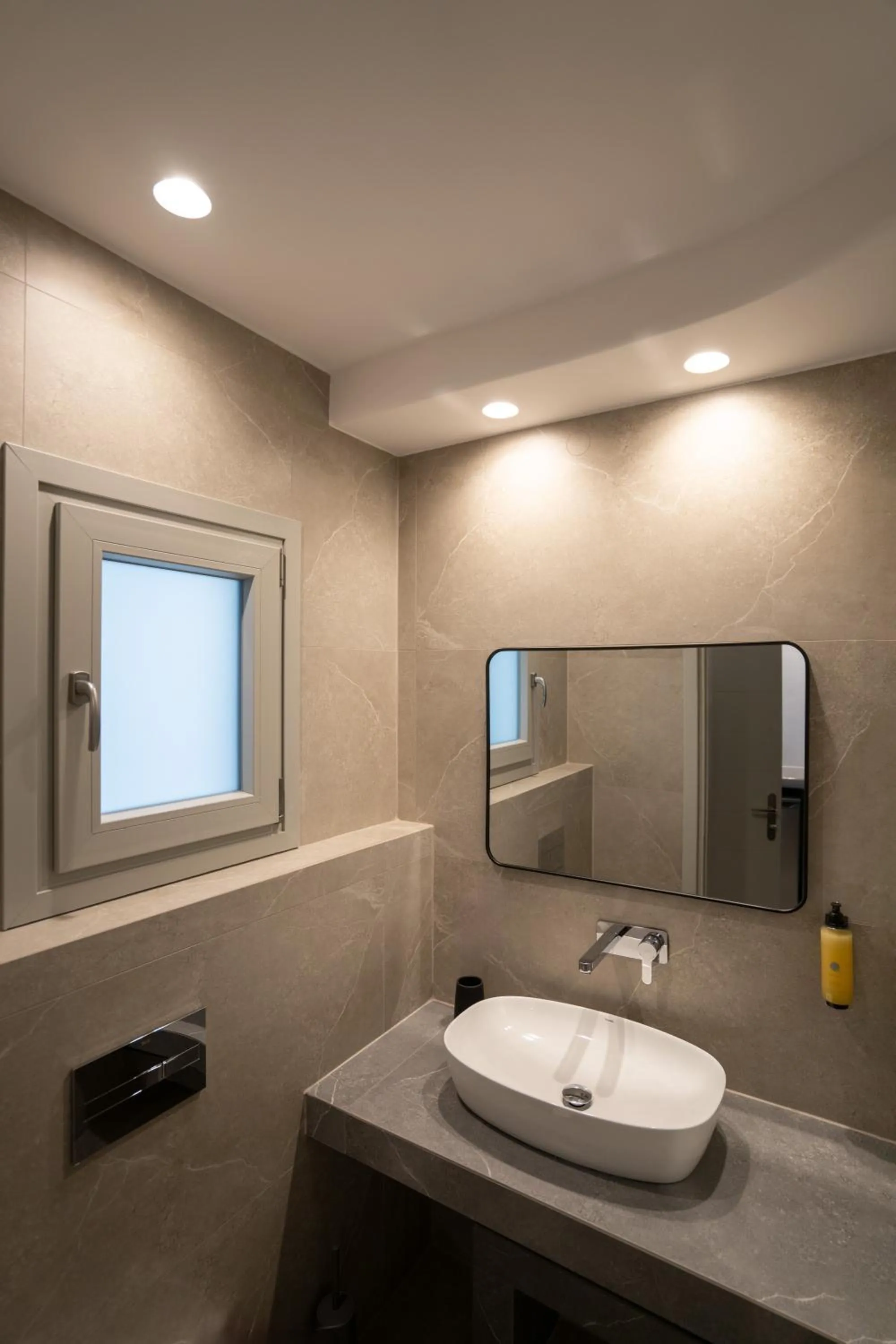 Shower in Griseo Villas