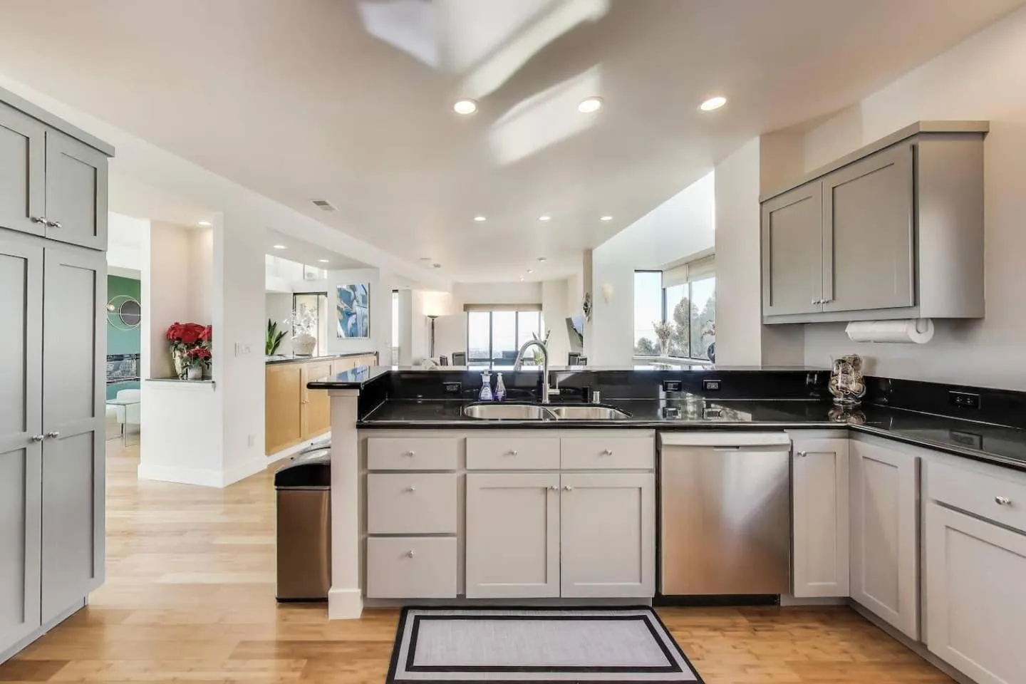 kitchen in Luxurious Hillside Home wAC & Gorgeous SF Views!