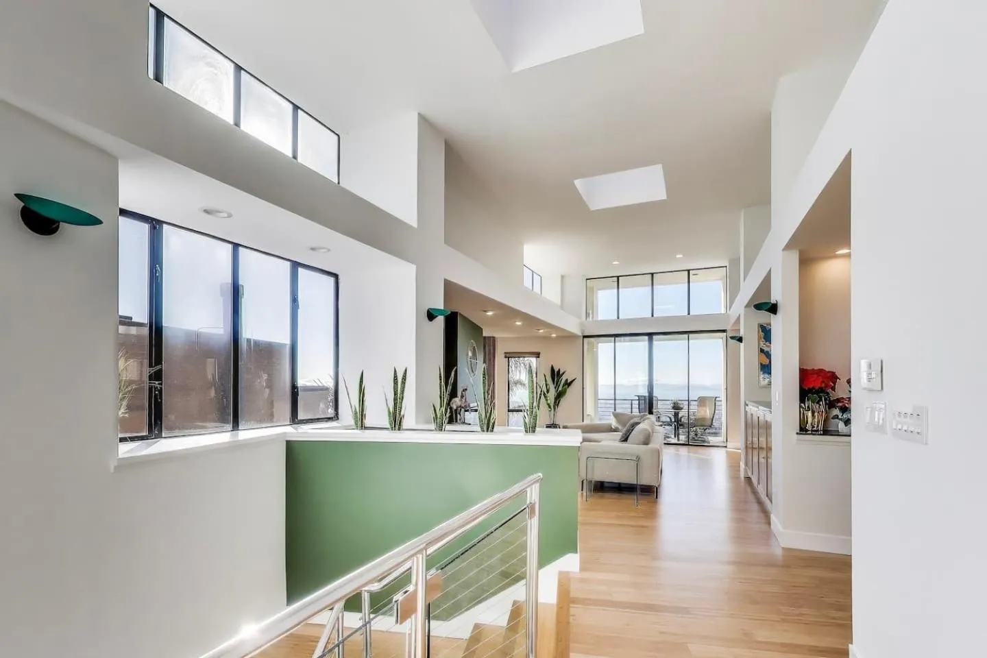 Facade/entrance in Luxurious Hillside Home wAC & Gorgeous SF Views!