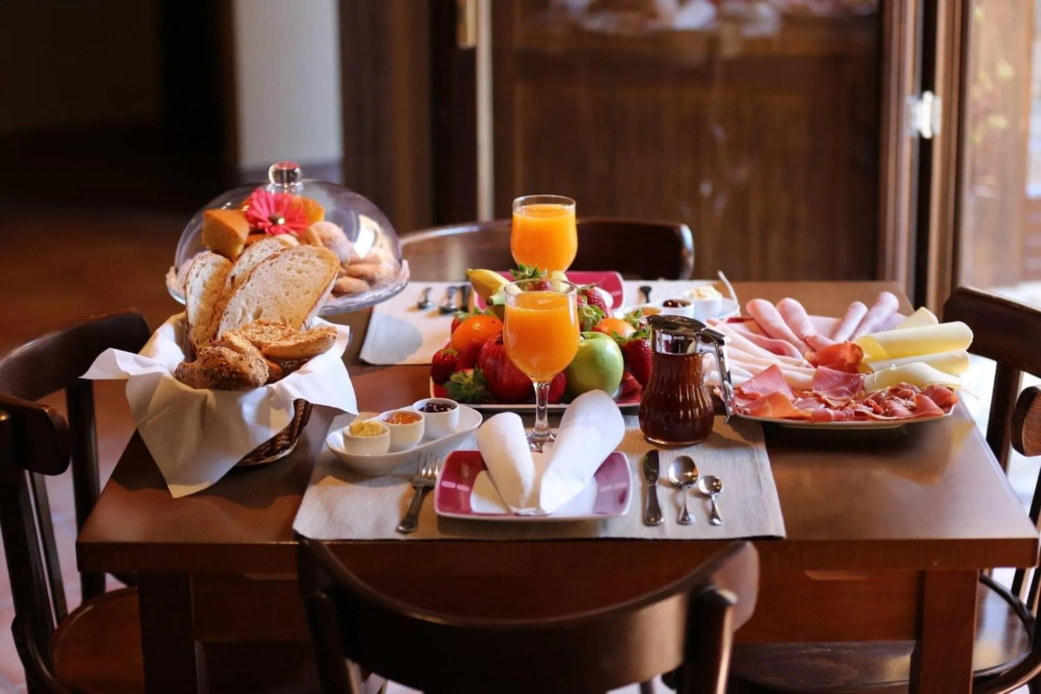 Breakfast in Hotel rural Monasterio de Ara Mada