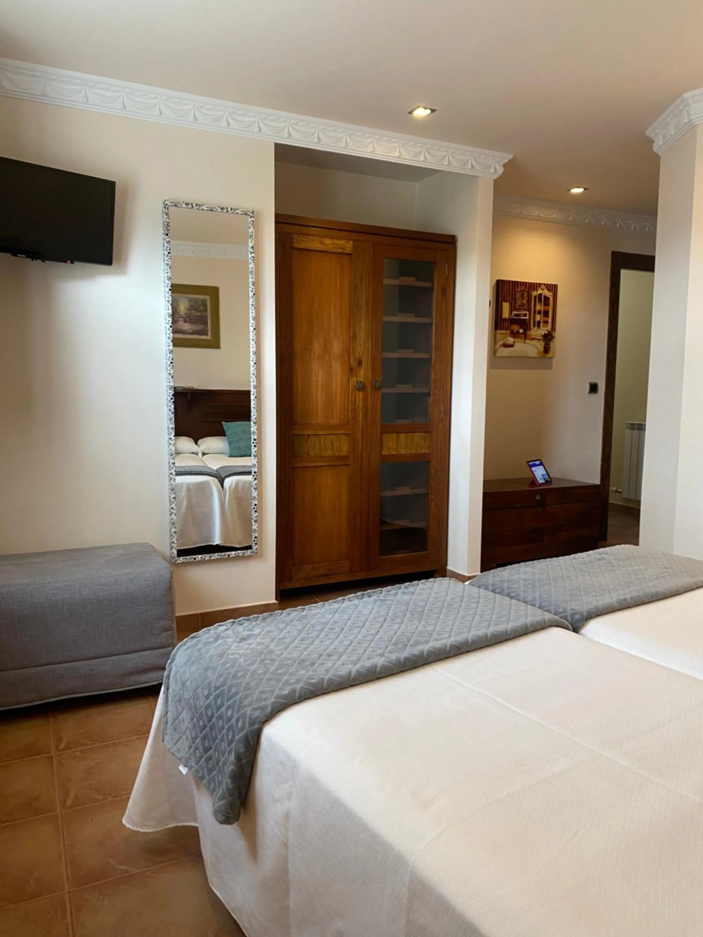 Bed in Hotel rural Monasterio de Ara Mada