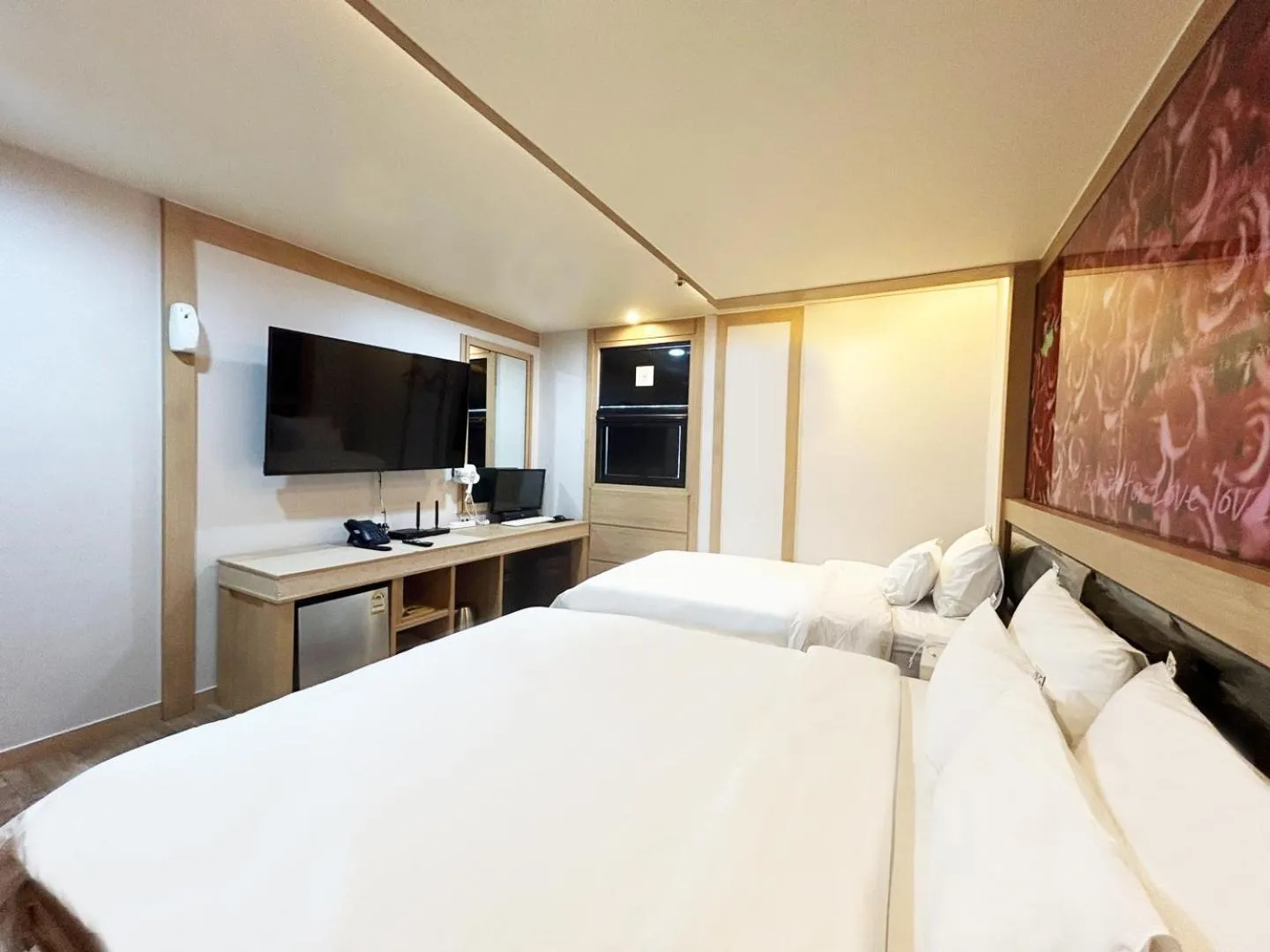 Bed in Mokpo Well hotel