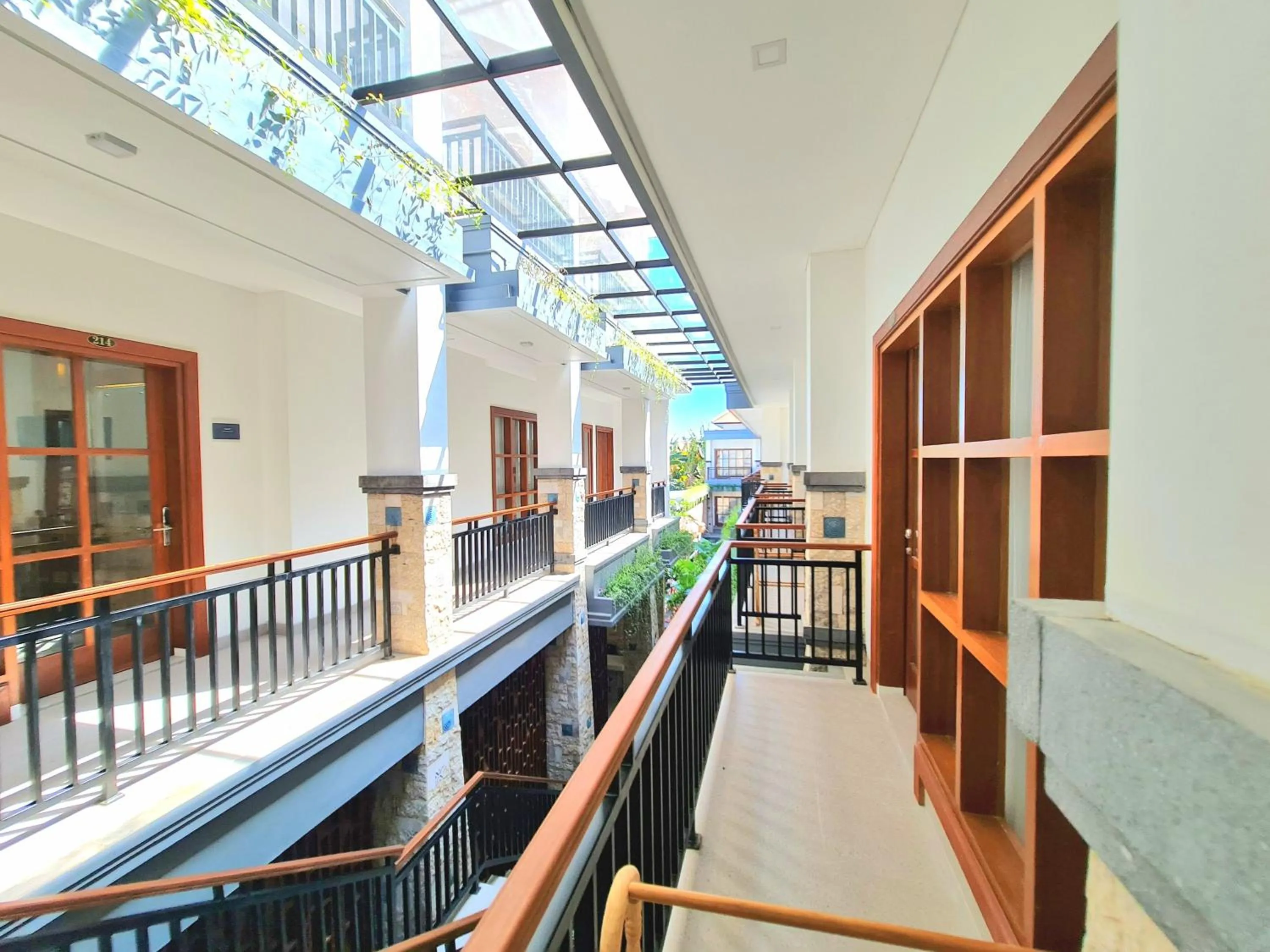 Property building in Kamandaka