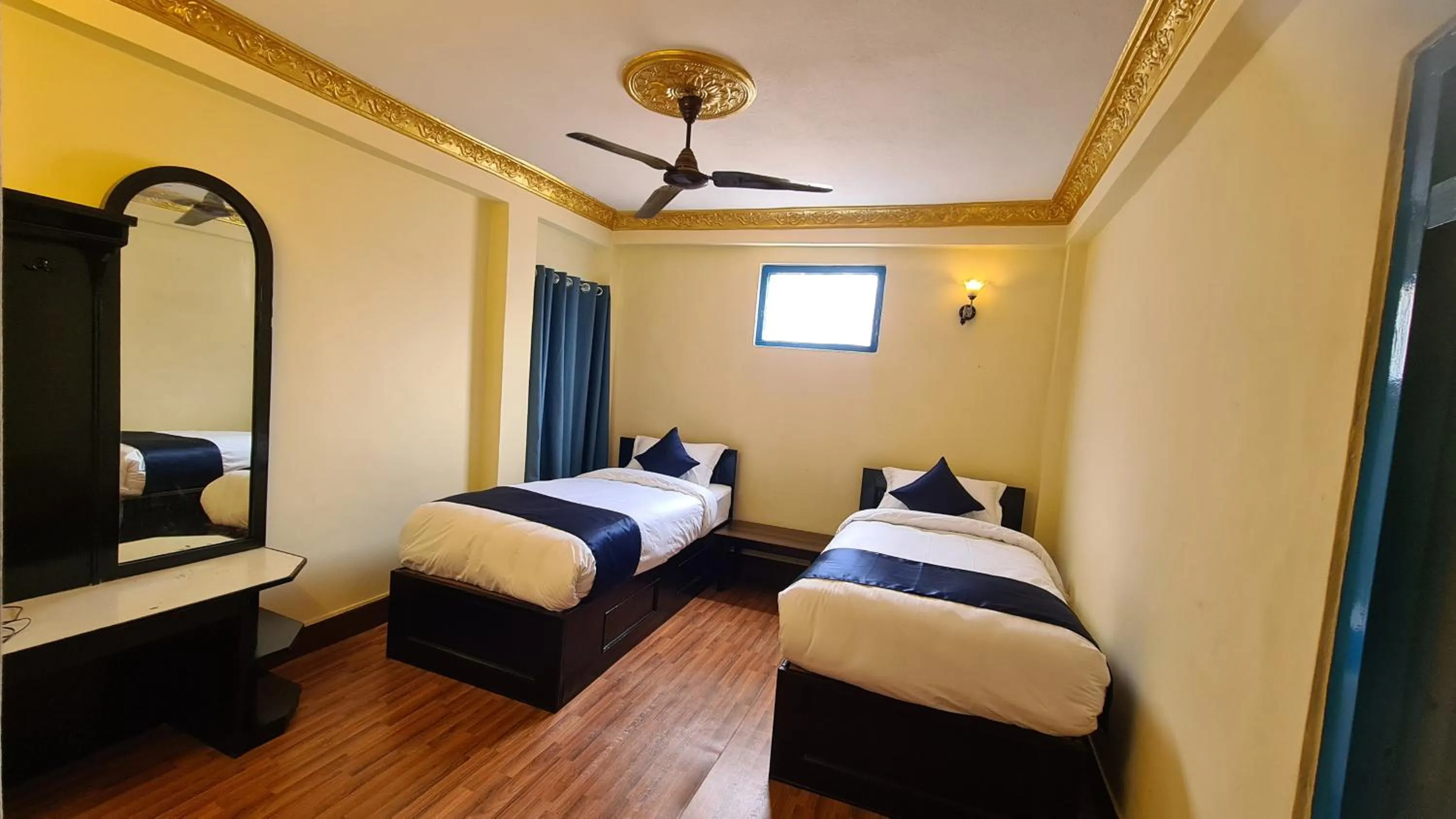 Bed in Temple Town Inn