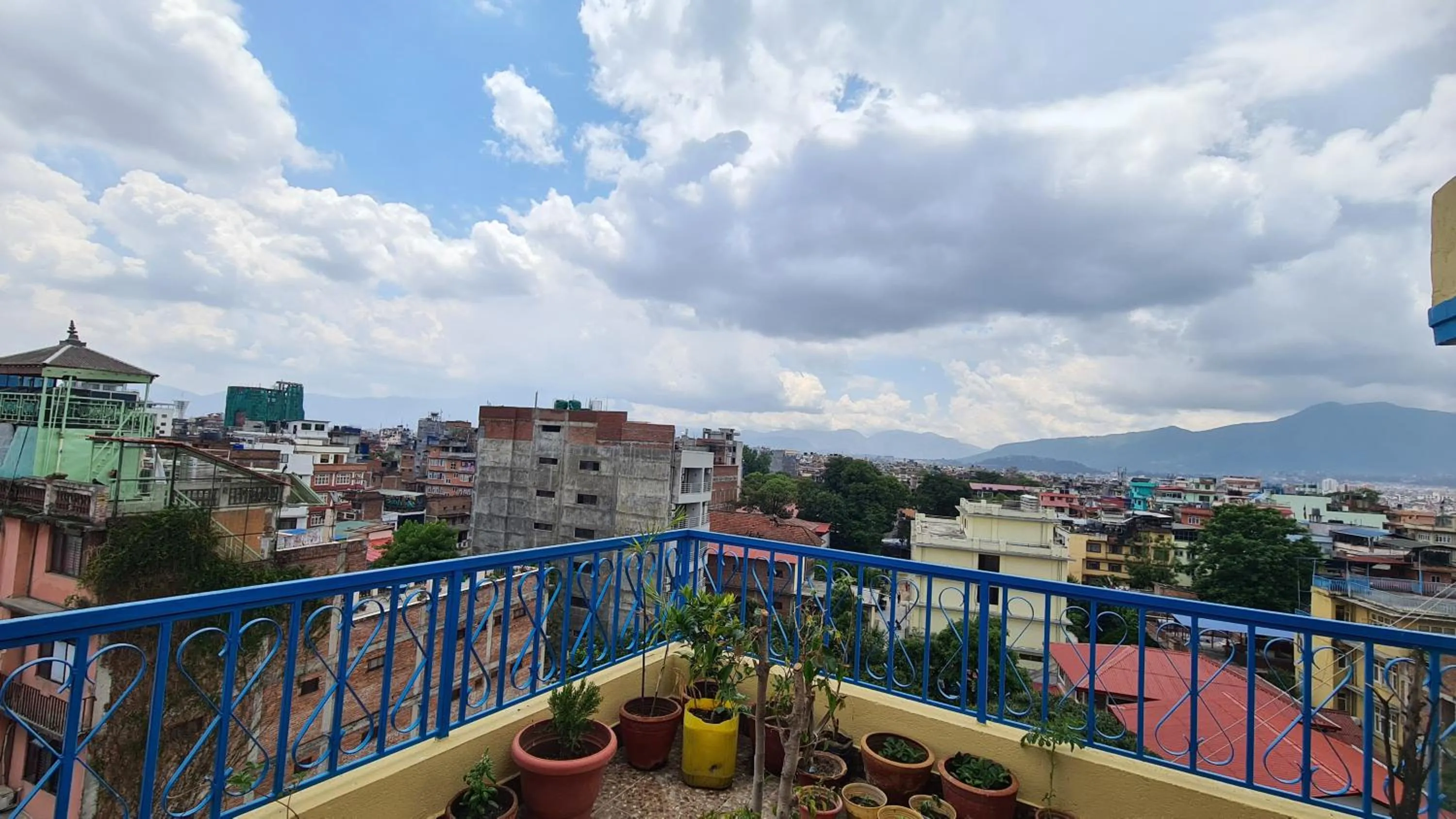Balcony/Terrace in Temple Town Inn