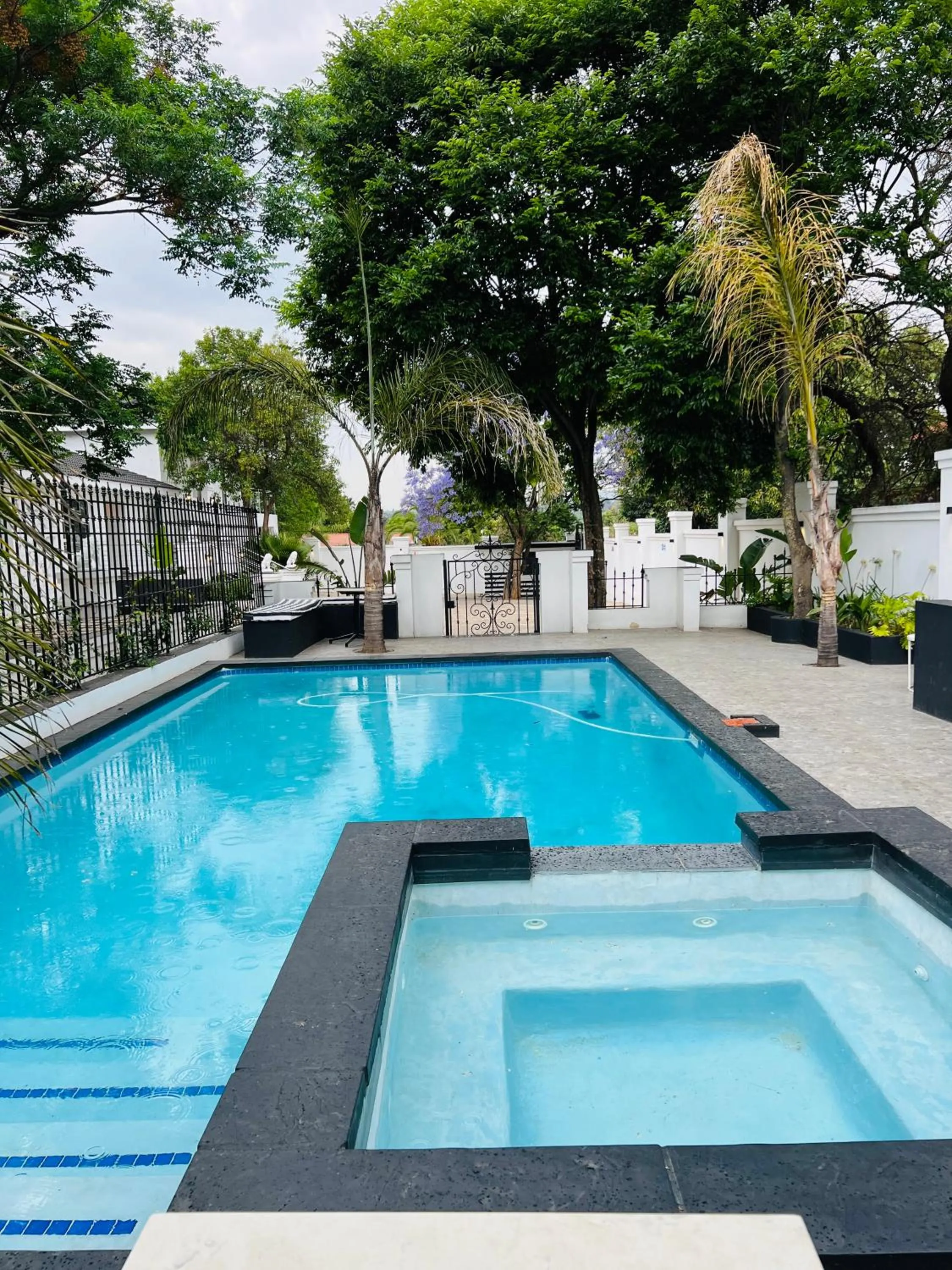 435 on vale boutique Villa