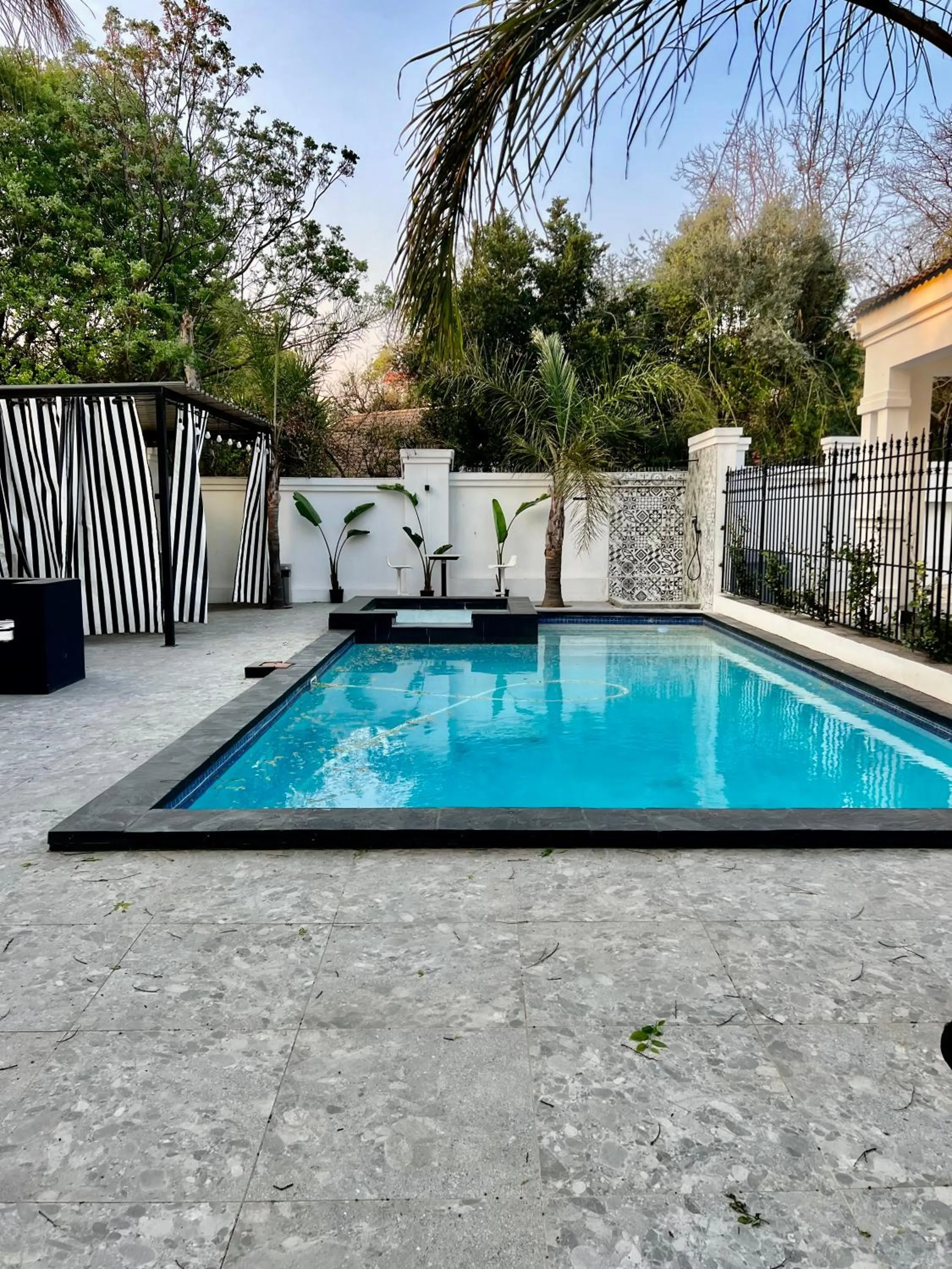 435 on vale boutique Villa