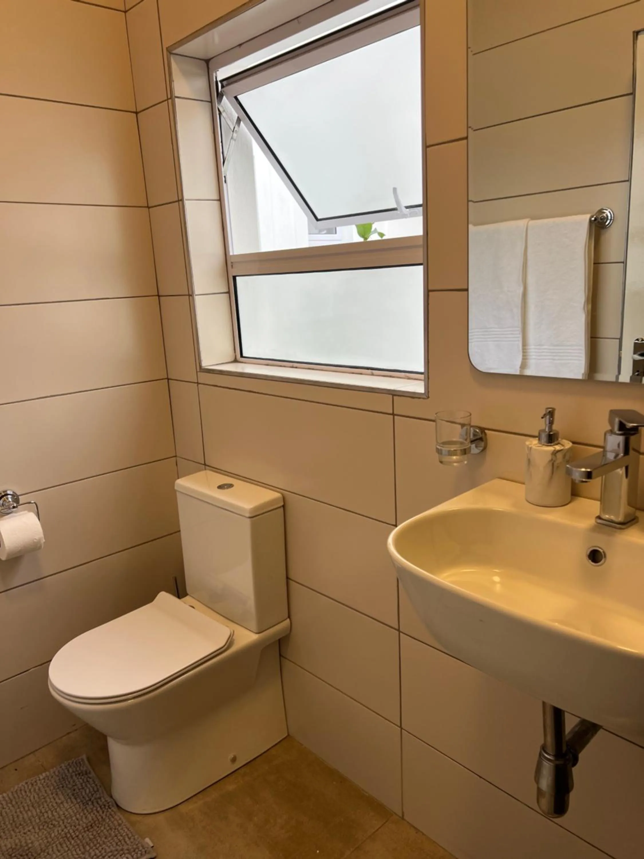 435 on vale boutique Villa