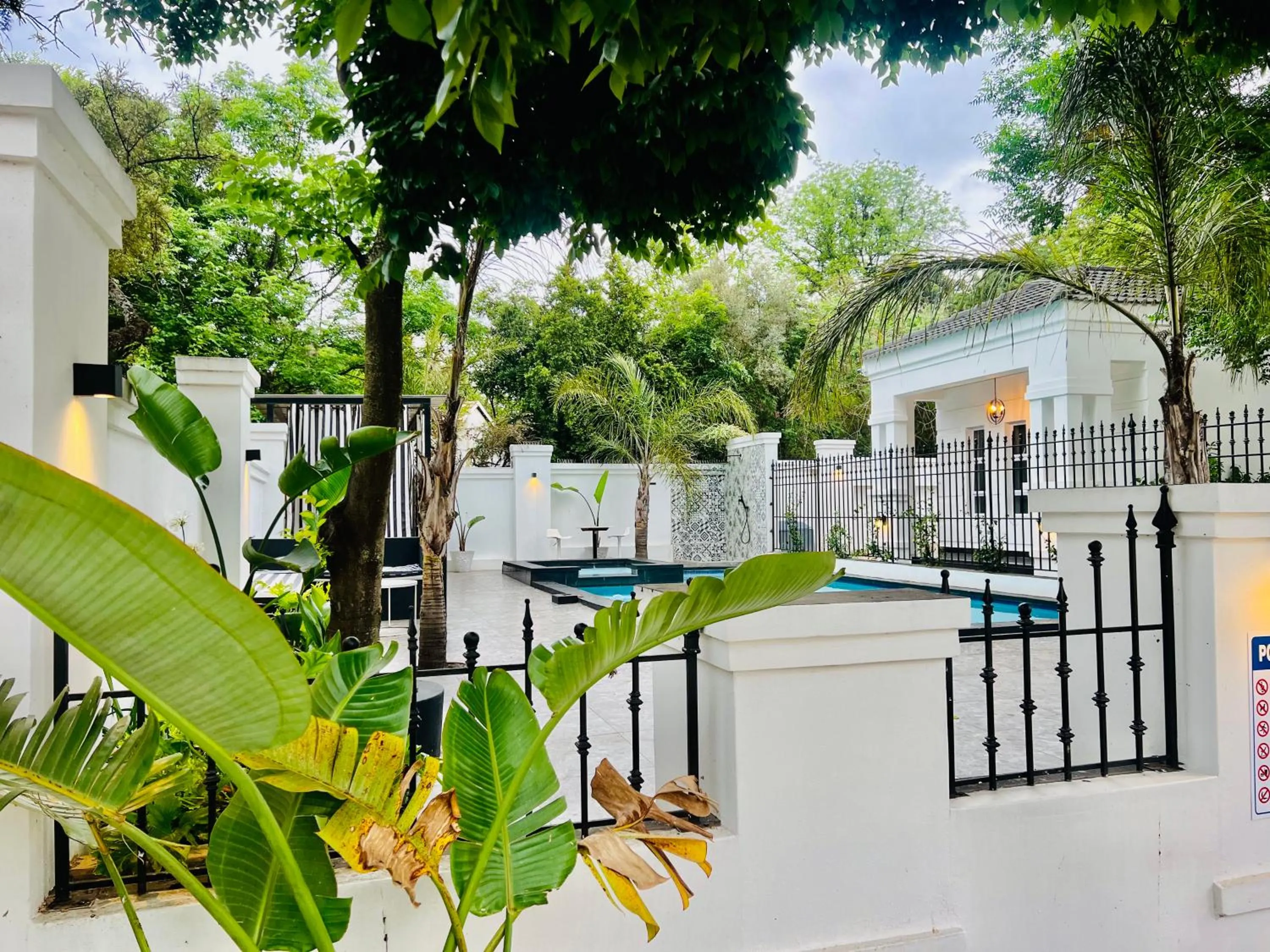 435 on vale boutique Villa