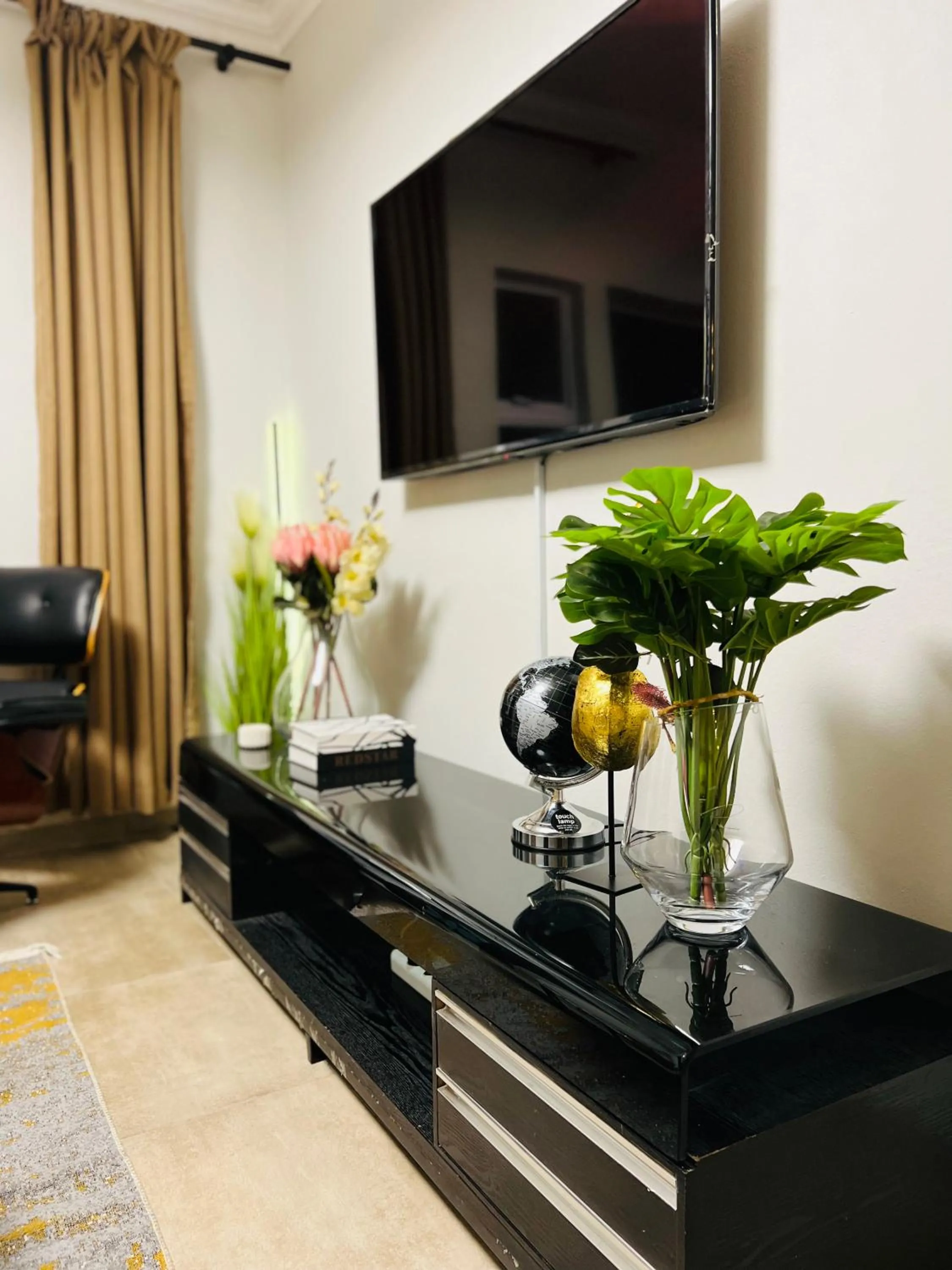 435 on vale boutique Villa